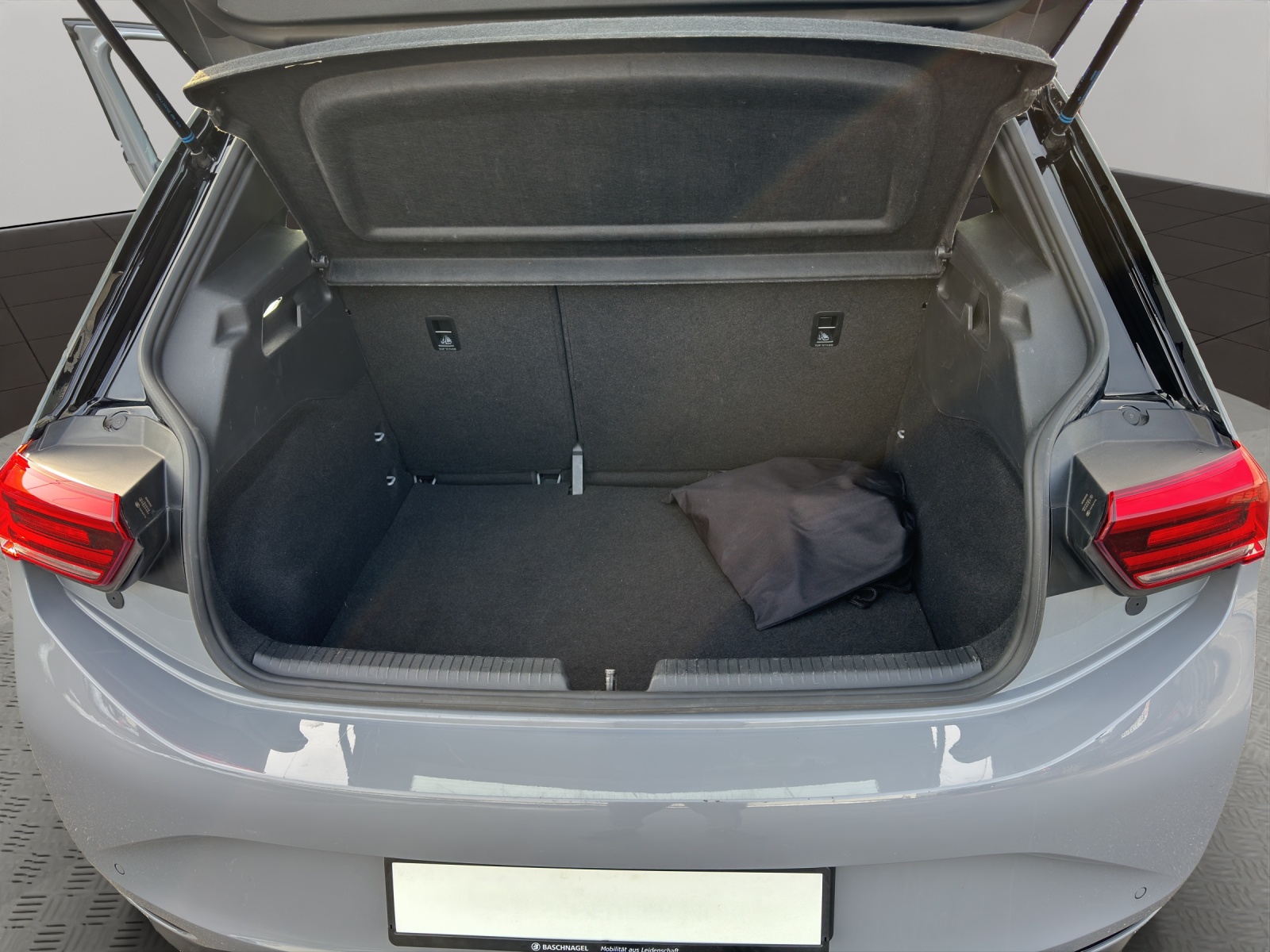 VW ID.3 Pure Performance 45 kWh Basis-image-5