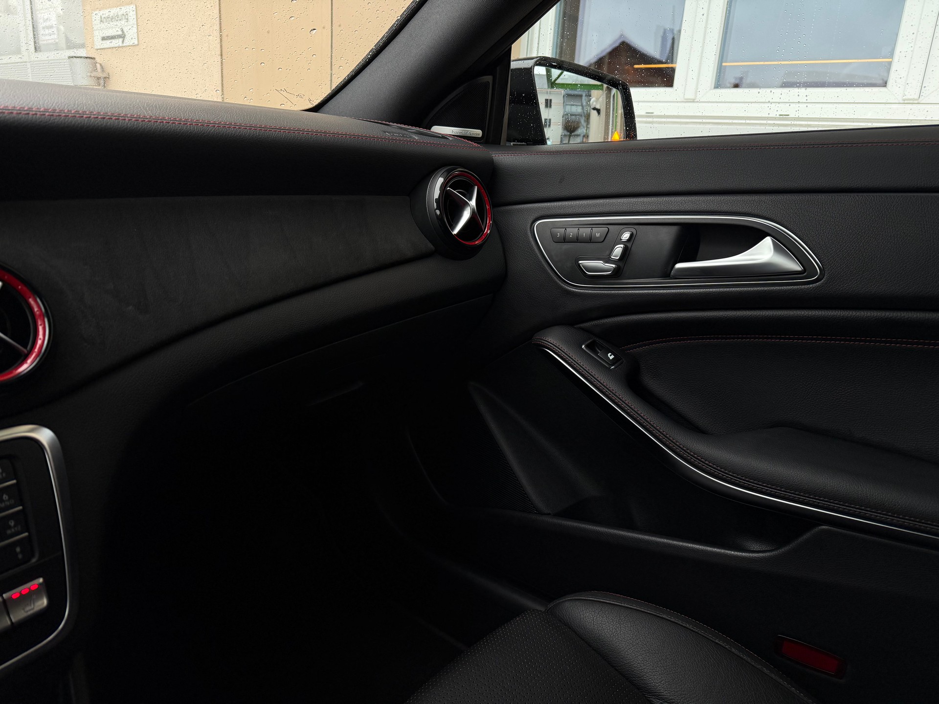 MERCEDES-BENZ CLA 45 AMG I 4x4 I 4Matic Speedshift-image-25