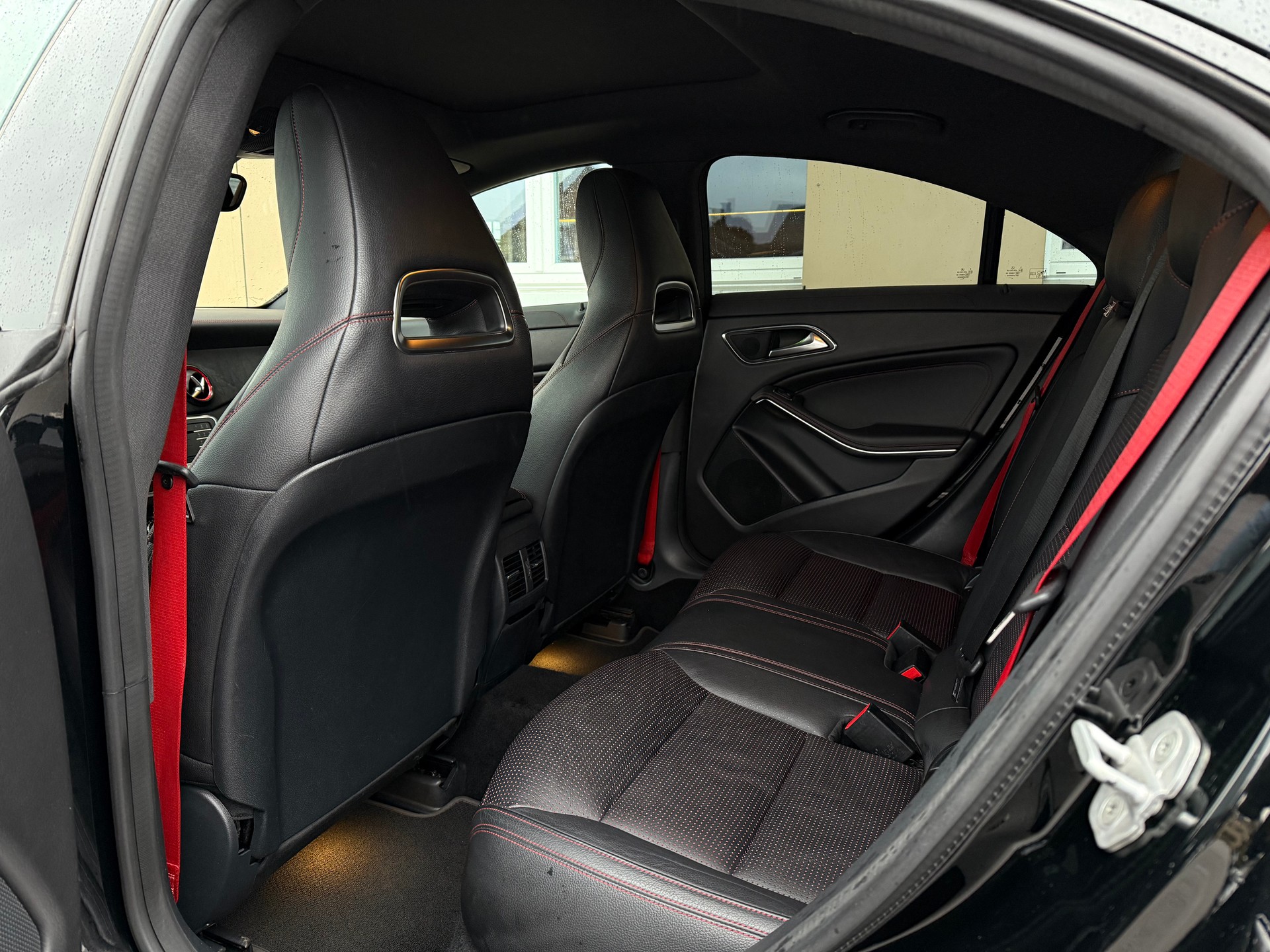 MERCEDES-BENZ CLA 45 AMG I 4x4 I 4Matic Speedshift-image-26