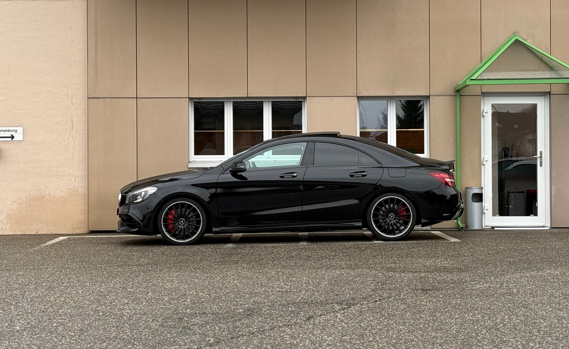 MERCEDES-BENZ CLA 45 AMG I 4x4 I 4Matic Speedshift-image-8