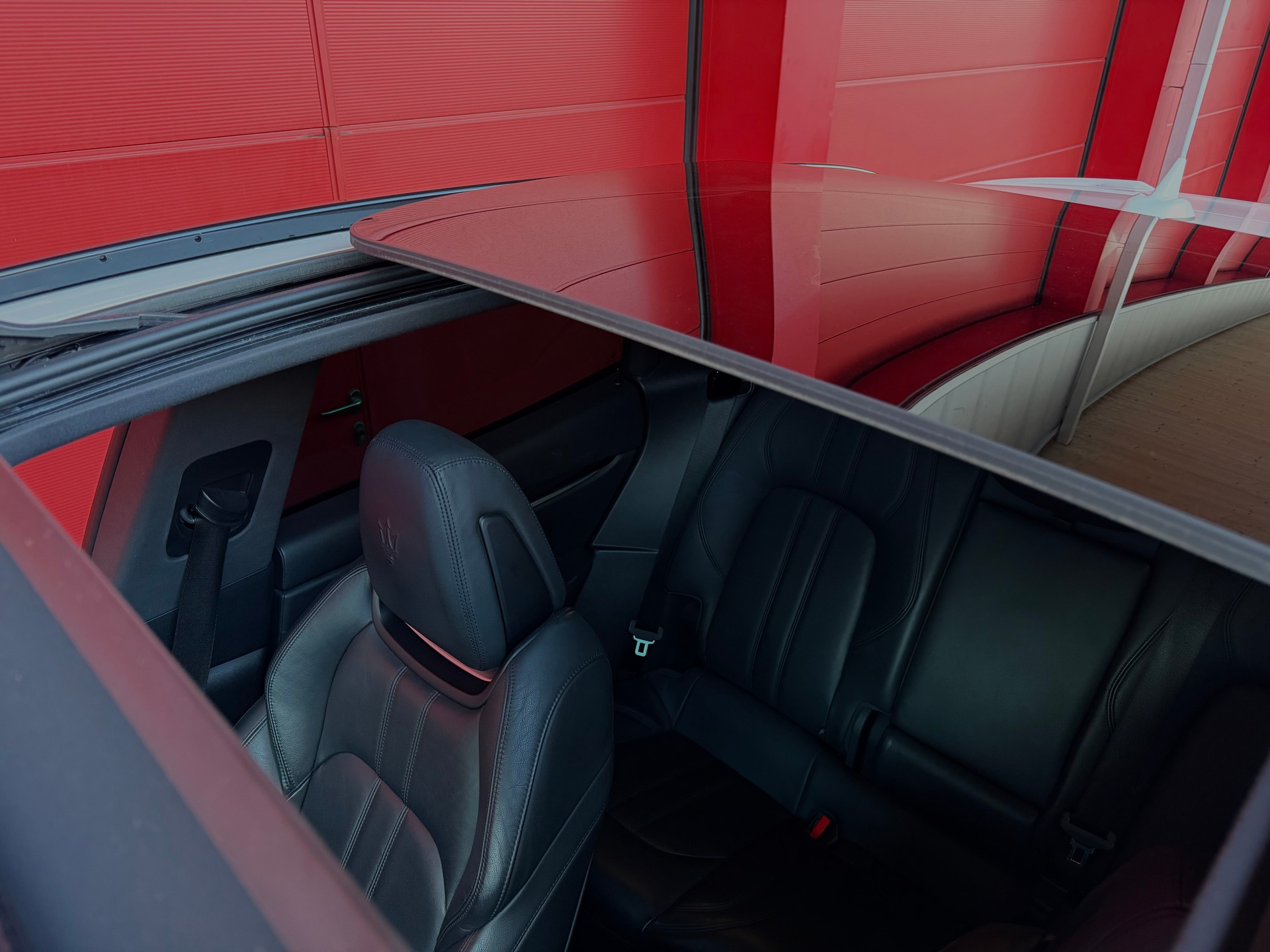 MASERATI Levante S 3.0 V6 GranSport Automatica *CH-Fahrzeug* *Crochet d'attelage*-image-6