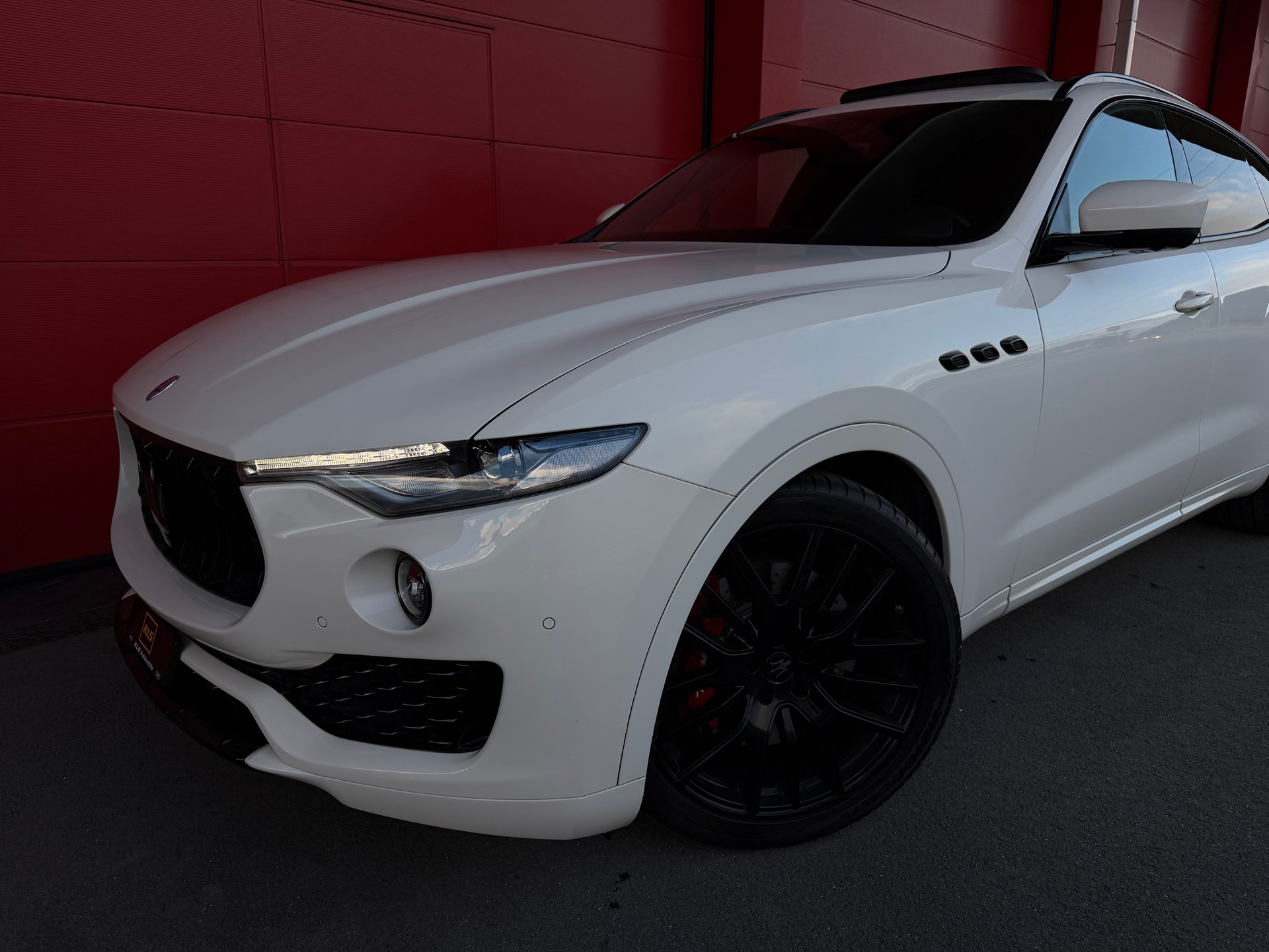MASERATI Levante S 3.0 V6 GranSport Automatica *CH-Fahrzeug* *Crochet d'attelage*-image-5