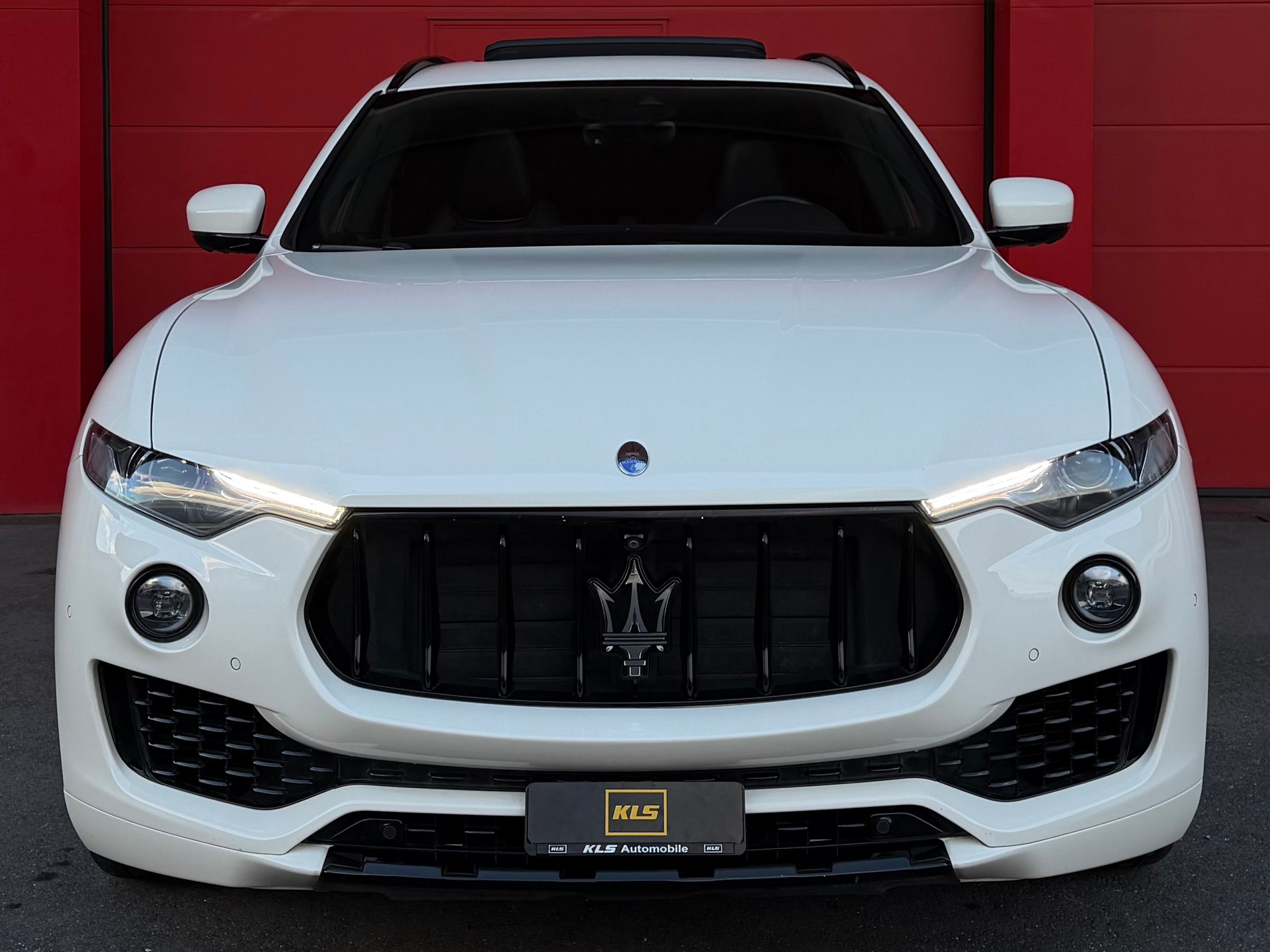 MASERATI Levante S 3.0 V6 GranSport Automatica *CH-Fahrzeug* *Crochet d'attelage*-image-1