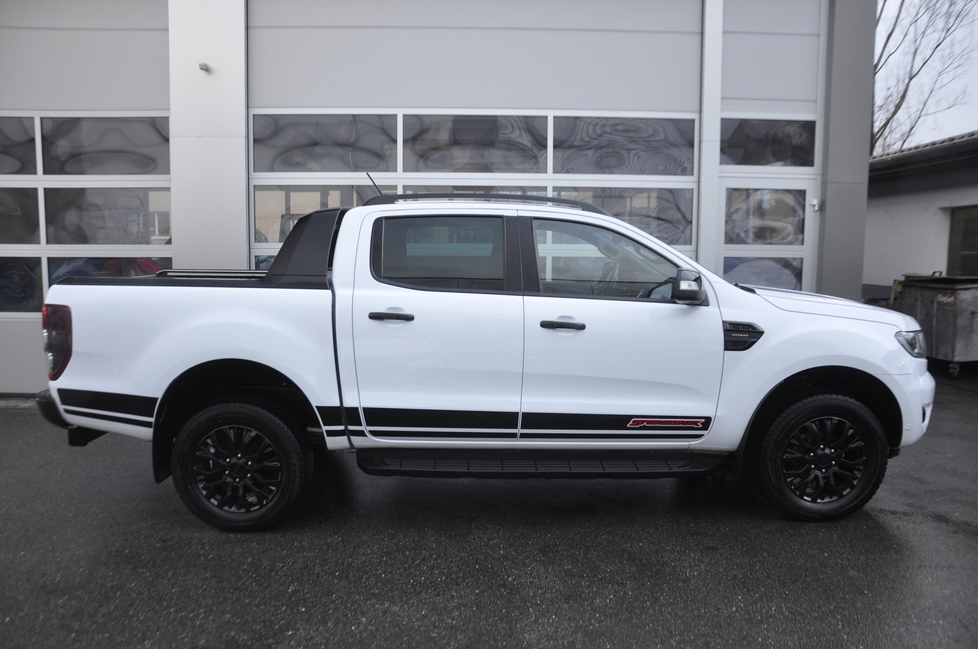 FORD Ranger Stormtrak 2.0 Eco Blue 4x4 A I Anhängerkupplung I Standheizung-image-1