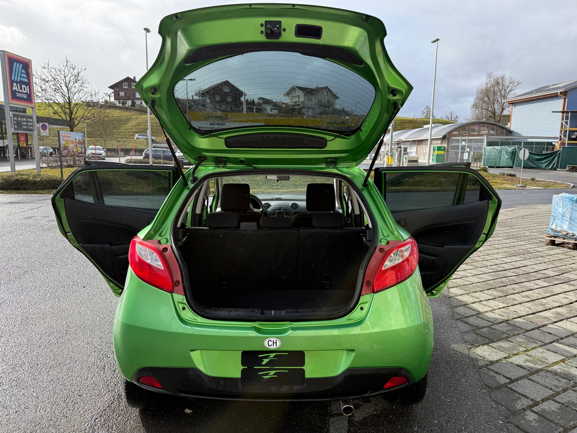 MAZDA 2 1.3i 16V Exclusive-image-10