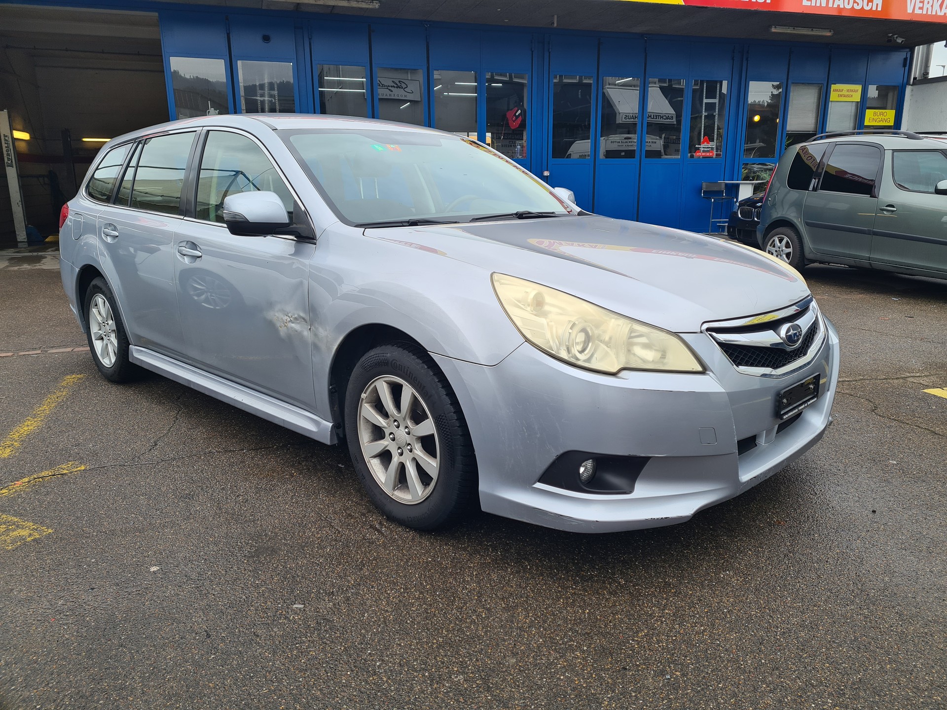 SUBARU Legacy 2.0i Limited AWD Lineartronic-image-0