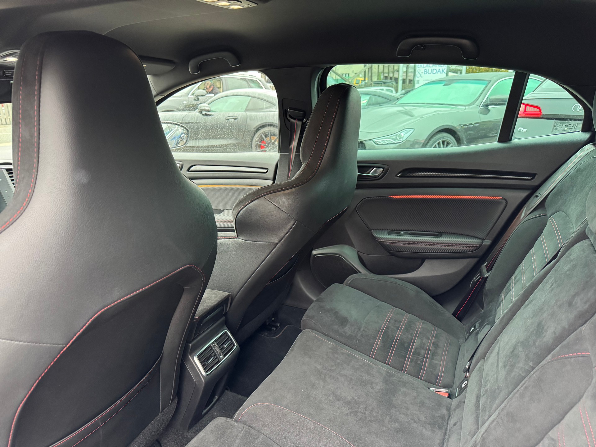 RENAULT Mégane RS 280 EDC-image-12