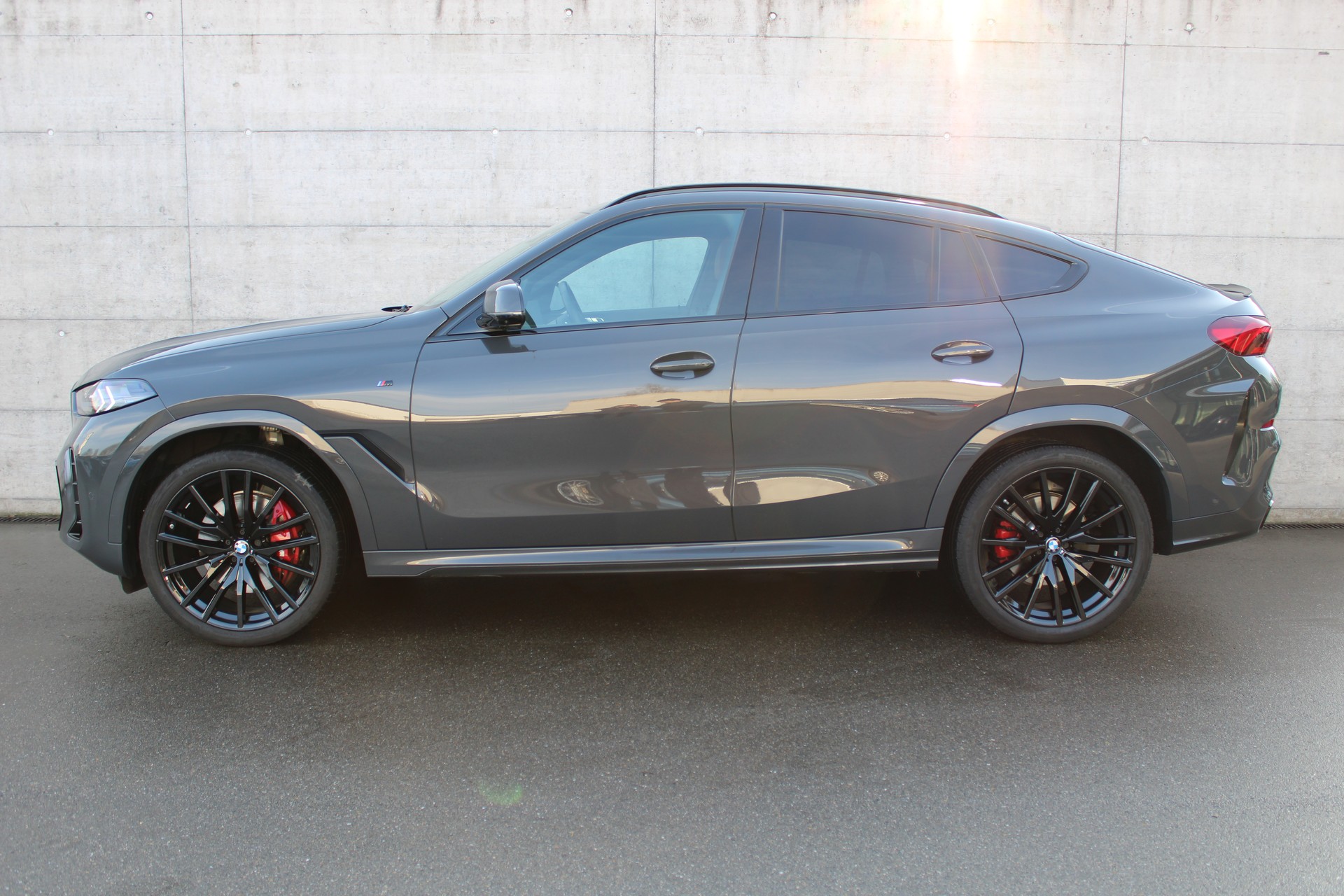 BMW X6 xDr48V 40i M Sport Pro-image-3