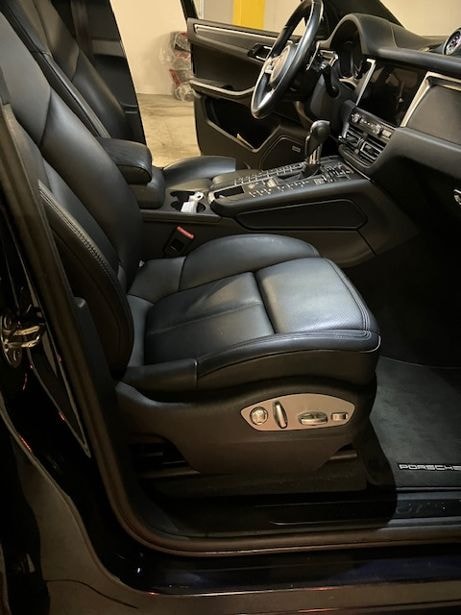 PORSCHE Macan GTS PDK-image-2