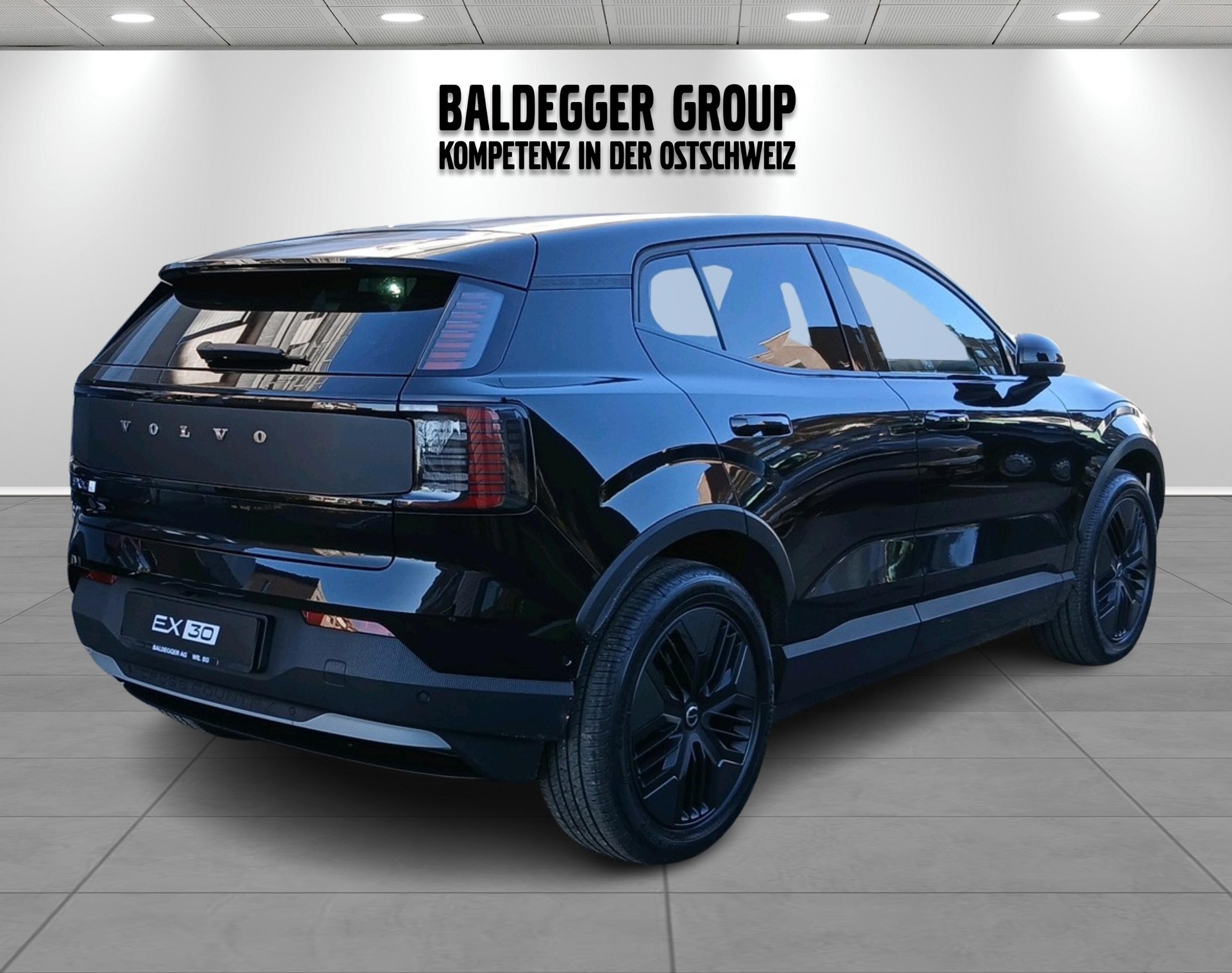 VOLVO EX 30 CC E60 Twin Performance A-image-2