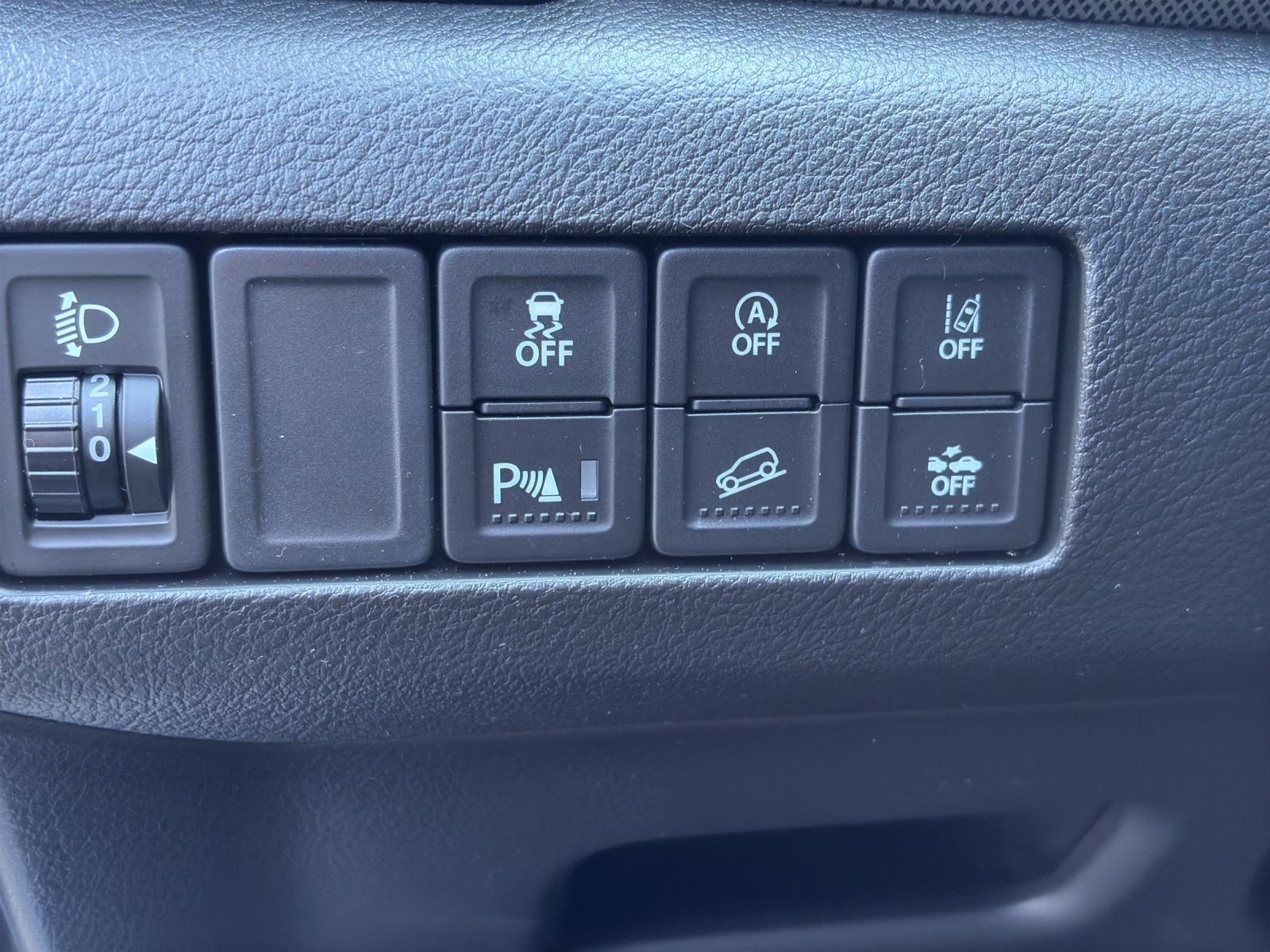 SUZUKI Vitara 1.4 T Sakura Top Hybrid 4x4-image-17