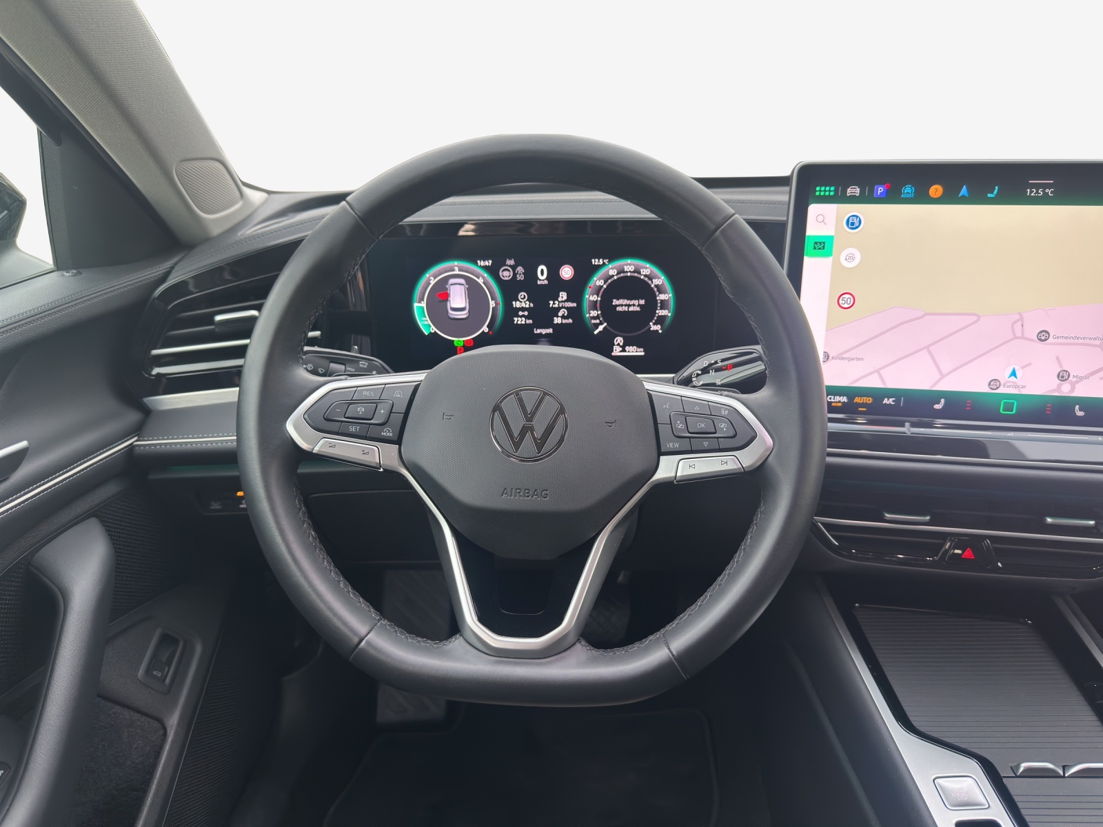 VW Passat Variant 2.0 TDI evo Elegance 4 Motion DSG-image-9