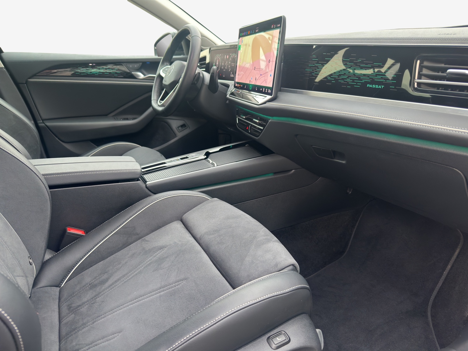 VW Passat Variant 2.0 TDI evo Elegance 4 Motion DSG-image-15