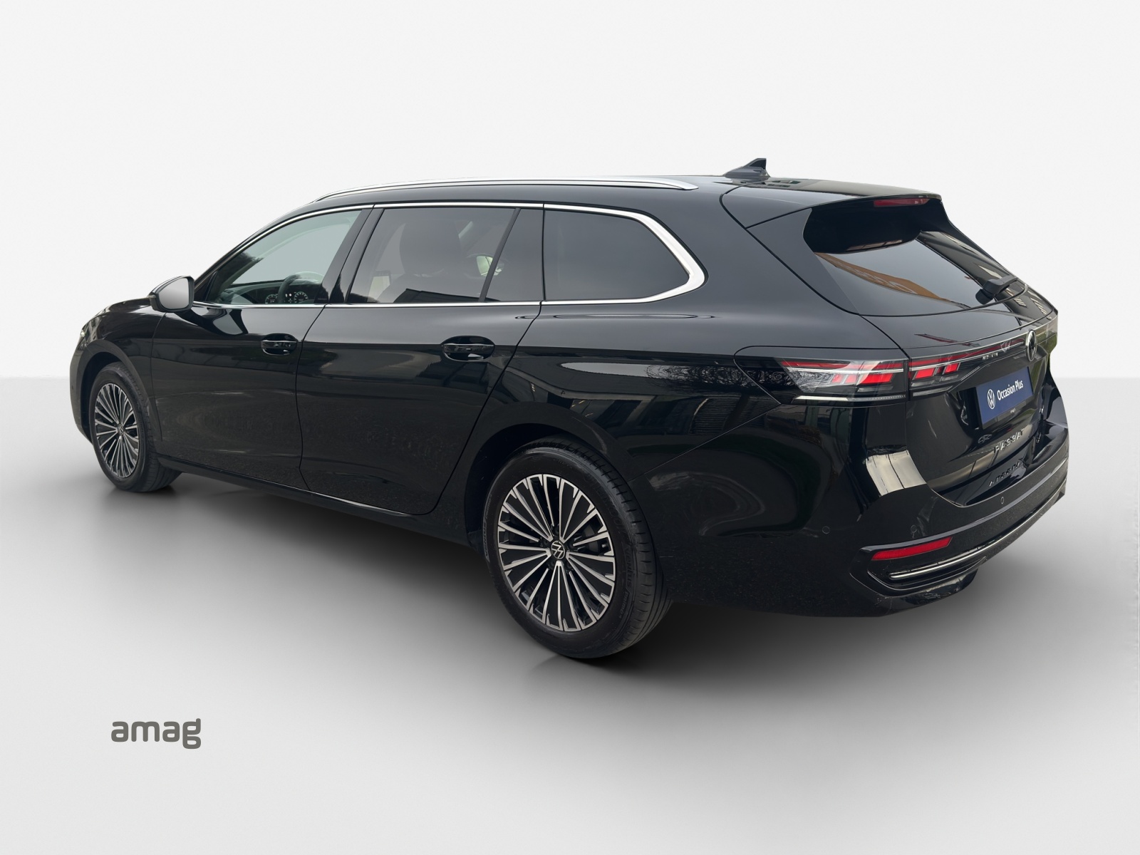 VW Passat Variant 2.0 TDI evo Elegance 4 Motion DSG-image-2