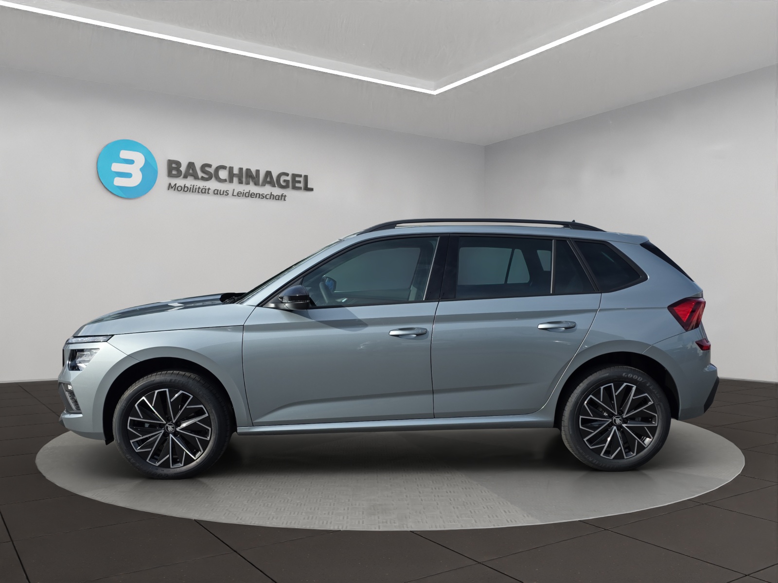 SKODA Kamiq 1.0 TSI Dynamic DSG-image-1
