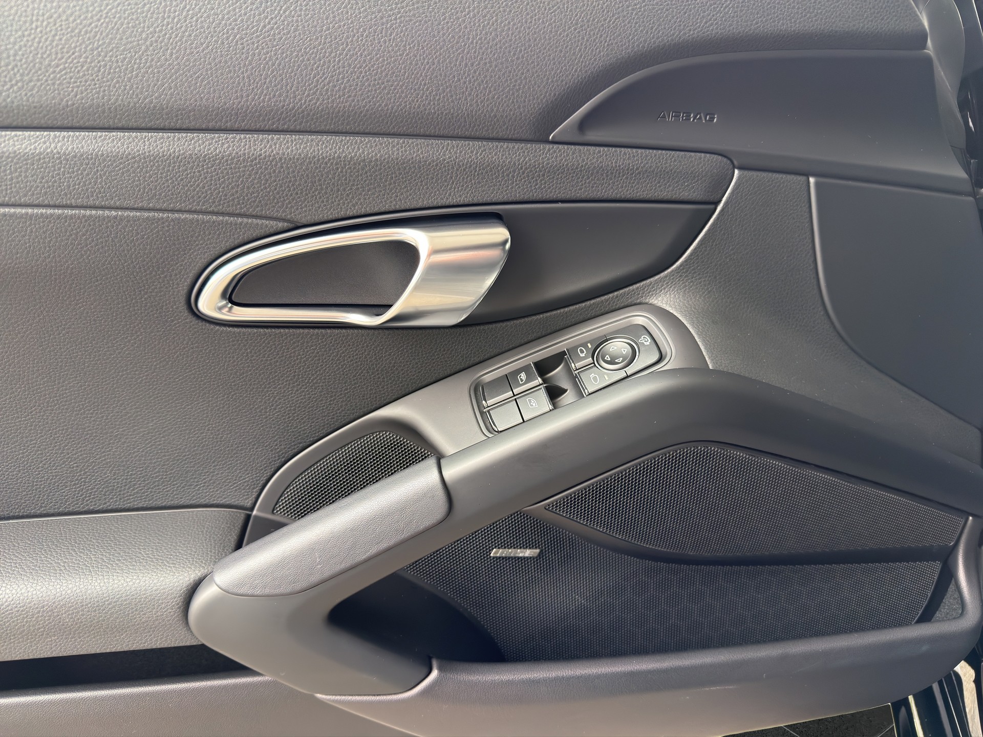 PORSCHE Boxster 718-image-12