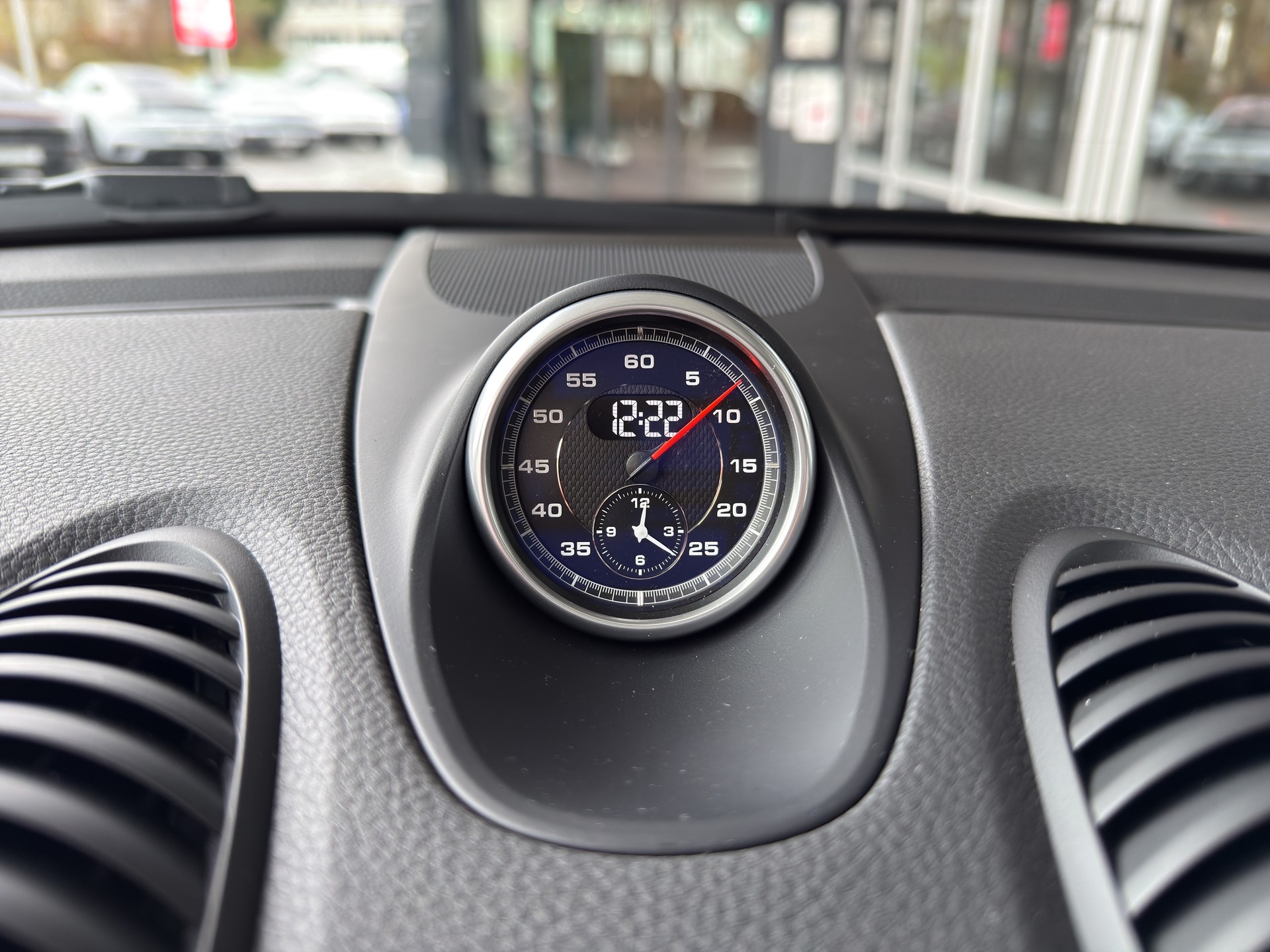 PORSCHE Boxster 718-image-23