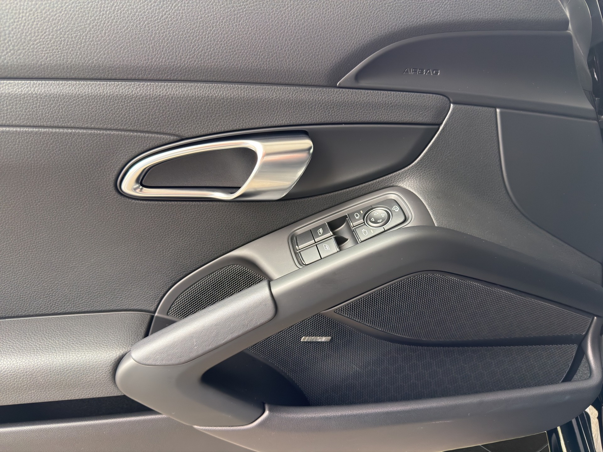 PORSCHE Boxster 718-image-10