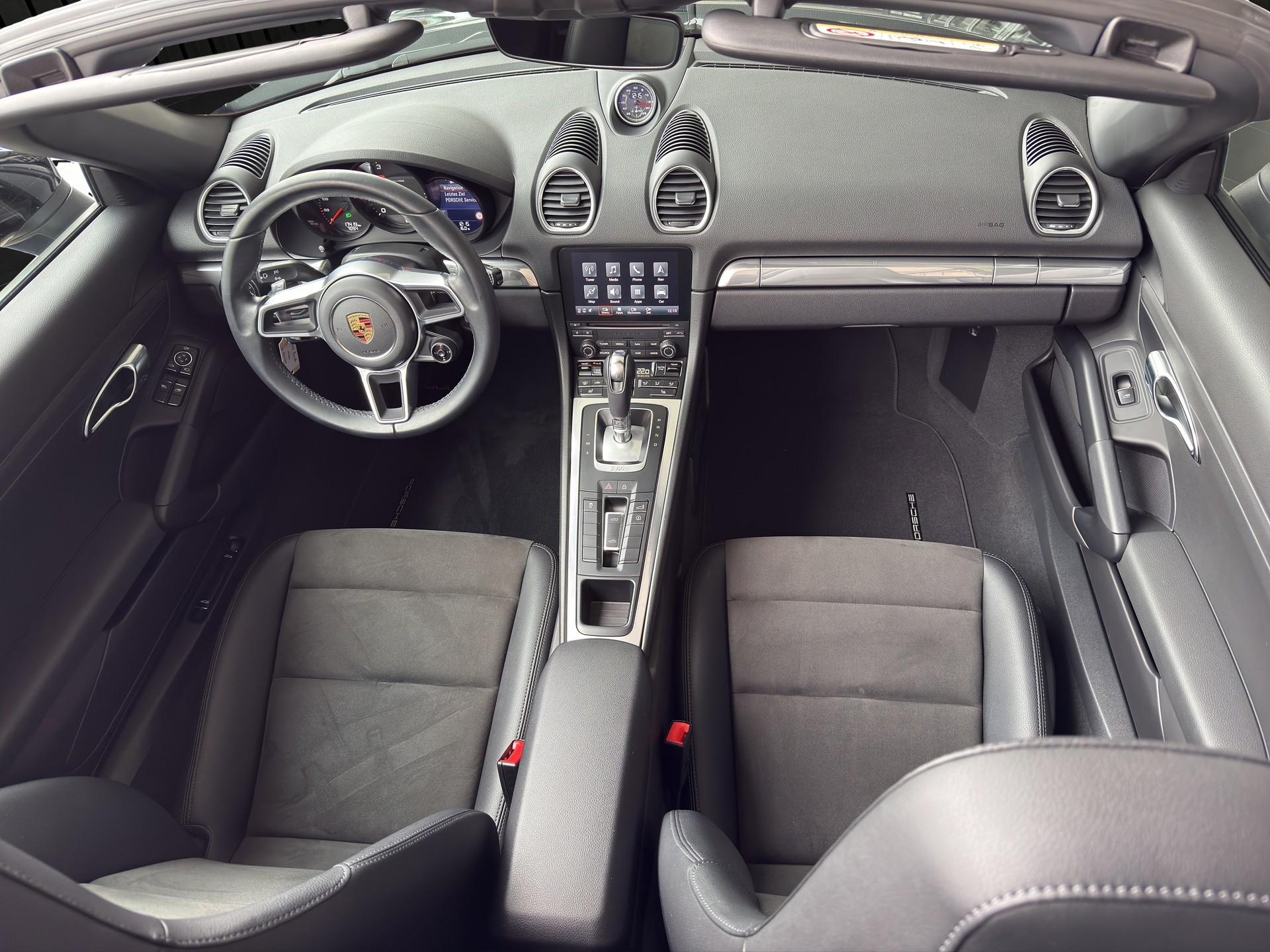PORSCHE Boxster 718-image-14