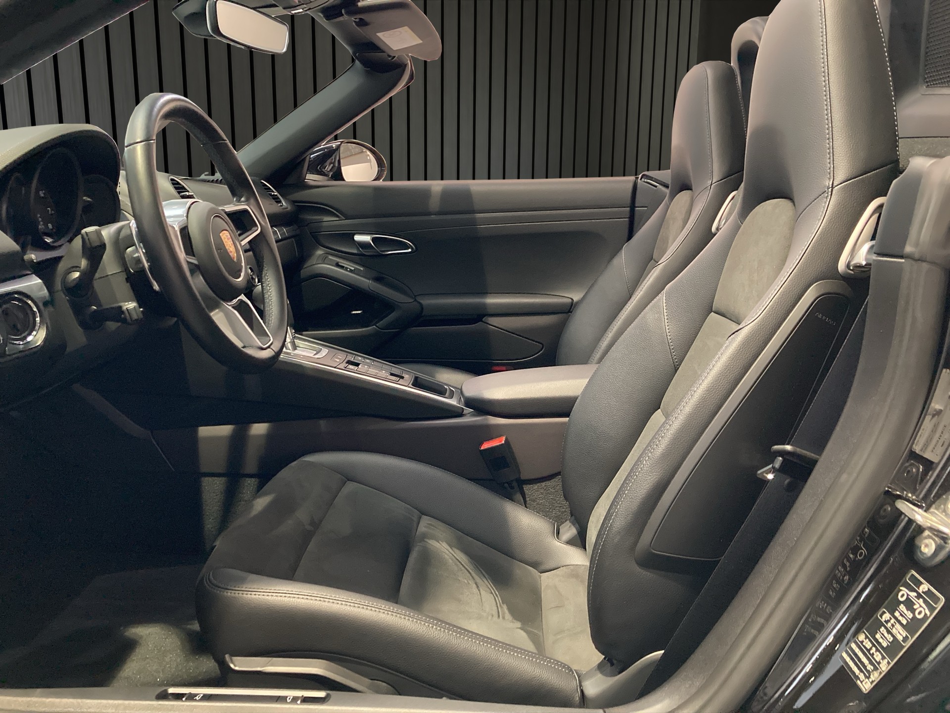 PORSCHE Boxster 718-image-28