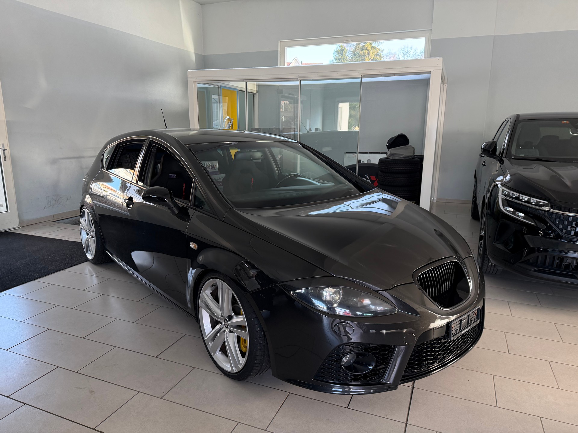 SEAT Leon 2.0 TSI Cupra-image-6