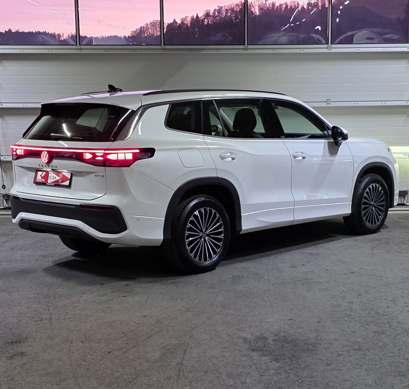VW Tayron 1.5 TSI evo2 mHEV Life DSG *7-Sitzer*360°Kamera*Lenkradheizung*ACC*-image-4