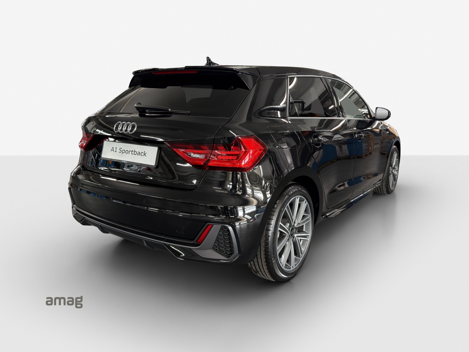 AUDI A1 Sportback 35 TFSI S Line S-tronic-image-4