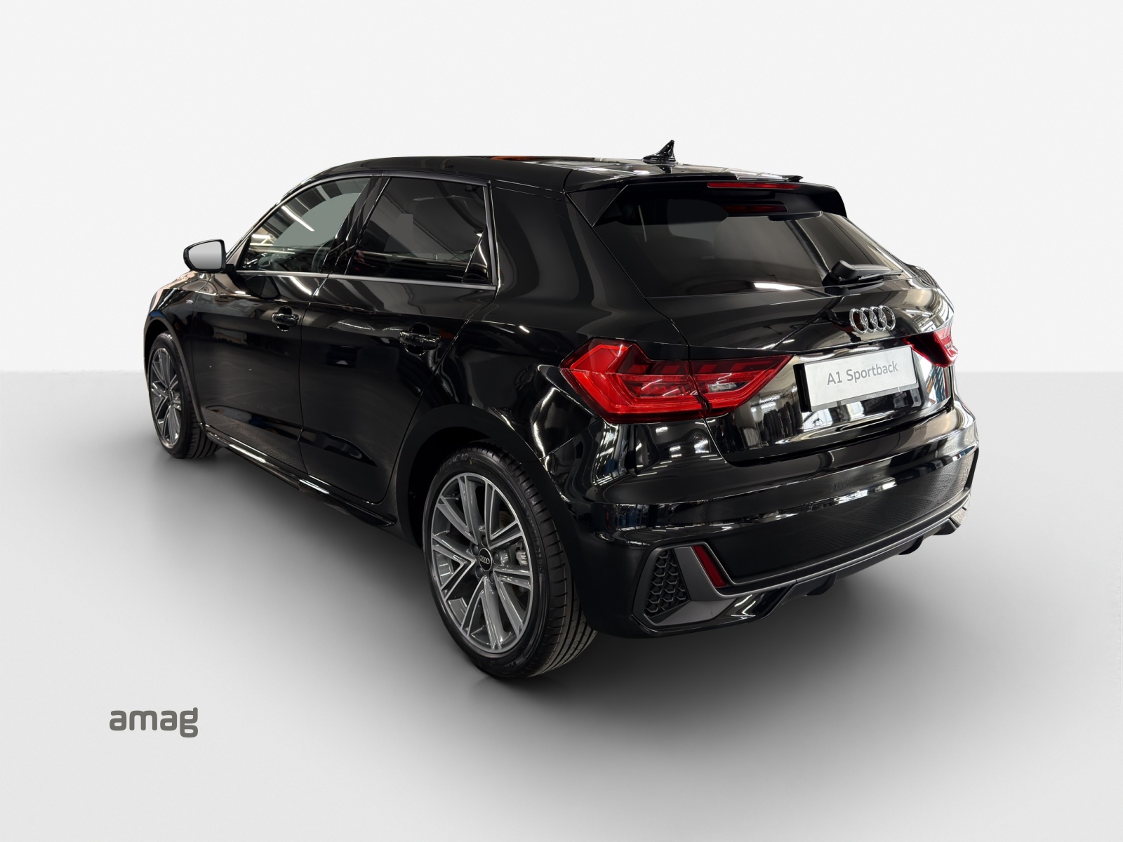 AUDI A1 Sportback 35 TFSI S Line S-tronic-image-2