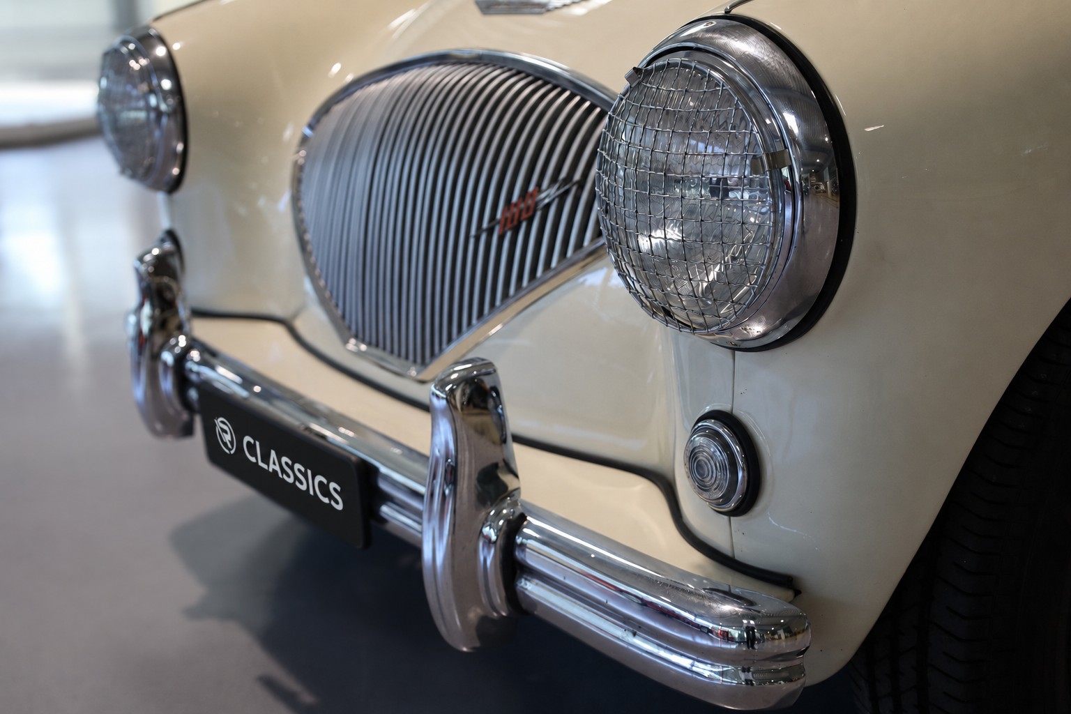 AUSTIN-HEALEY 100/4 BN1-image-10