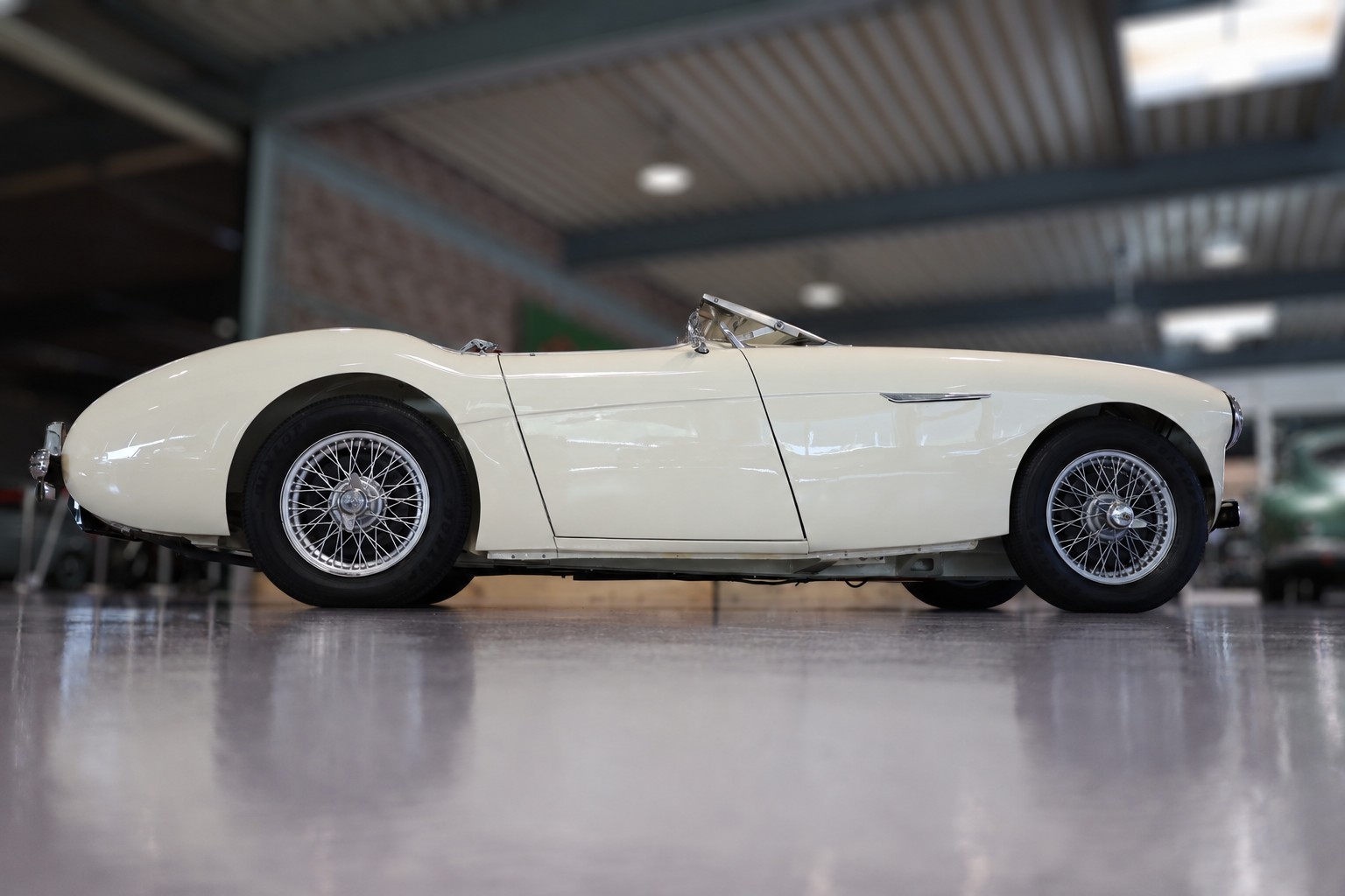 AUSTIN-HEALEY 100/4 BN1-image-6