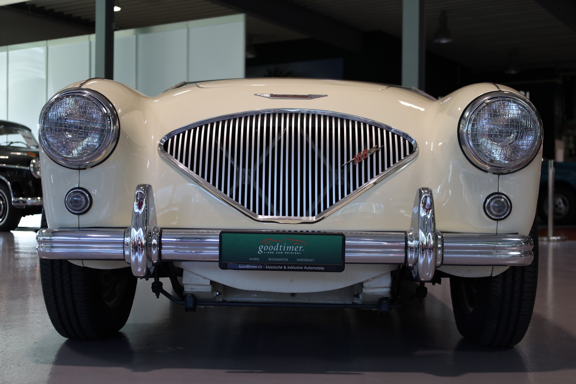 AUSTIN-HEALEY 100/4 BN1-image-9