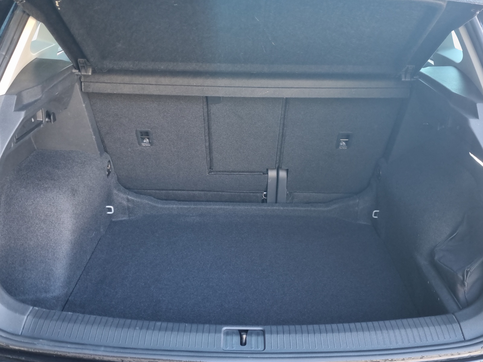 VW Tiguan 2.0TSI Life 4Motion DSG-image-12
