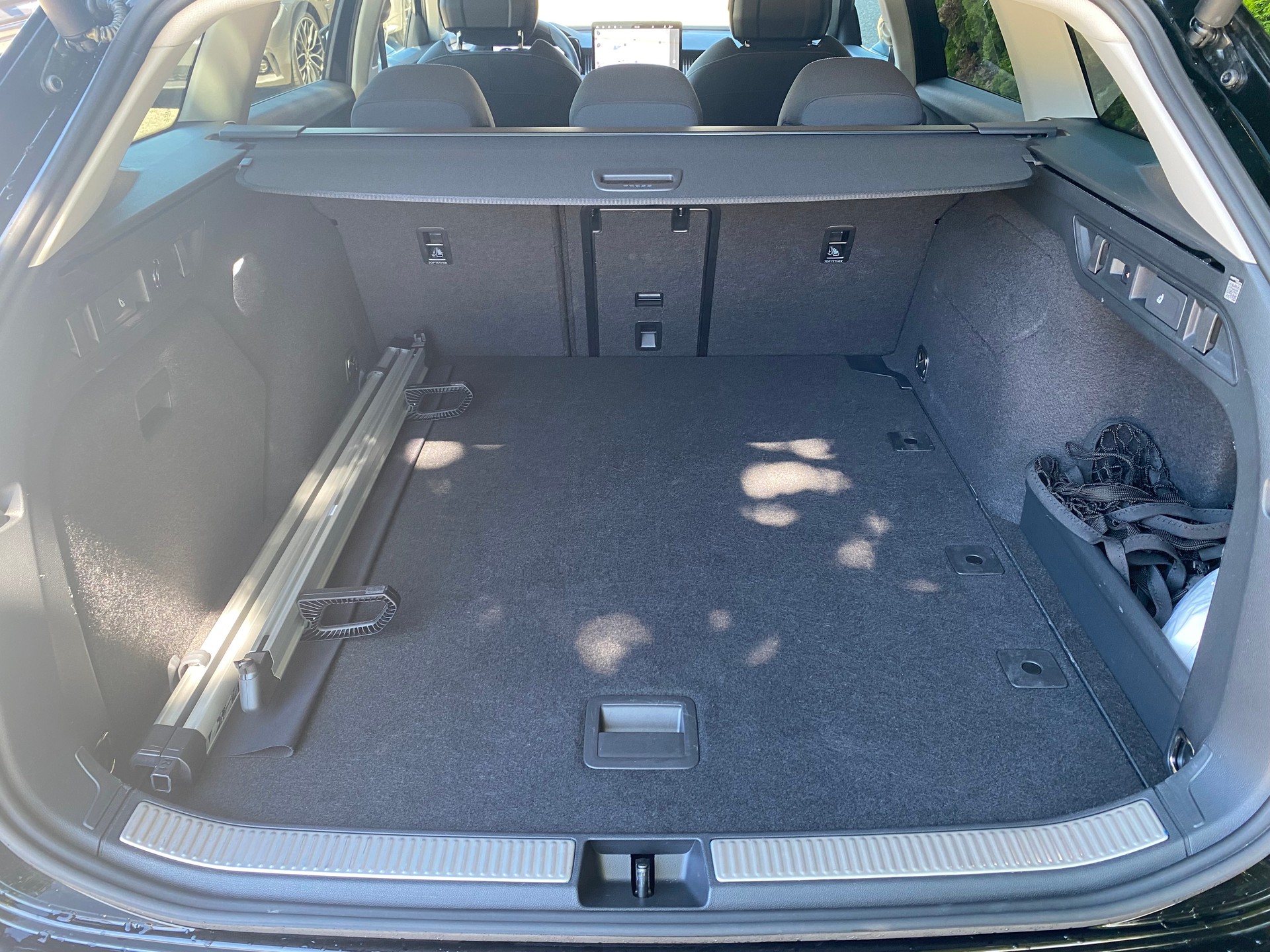 SKODA Superb Combi 2.0 TSI 266PS Selection 4x4 DSG **Top-Ausstattung**-image-8