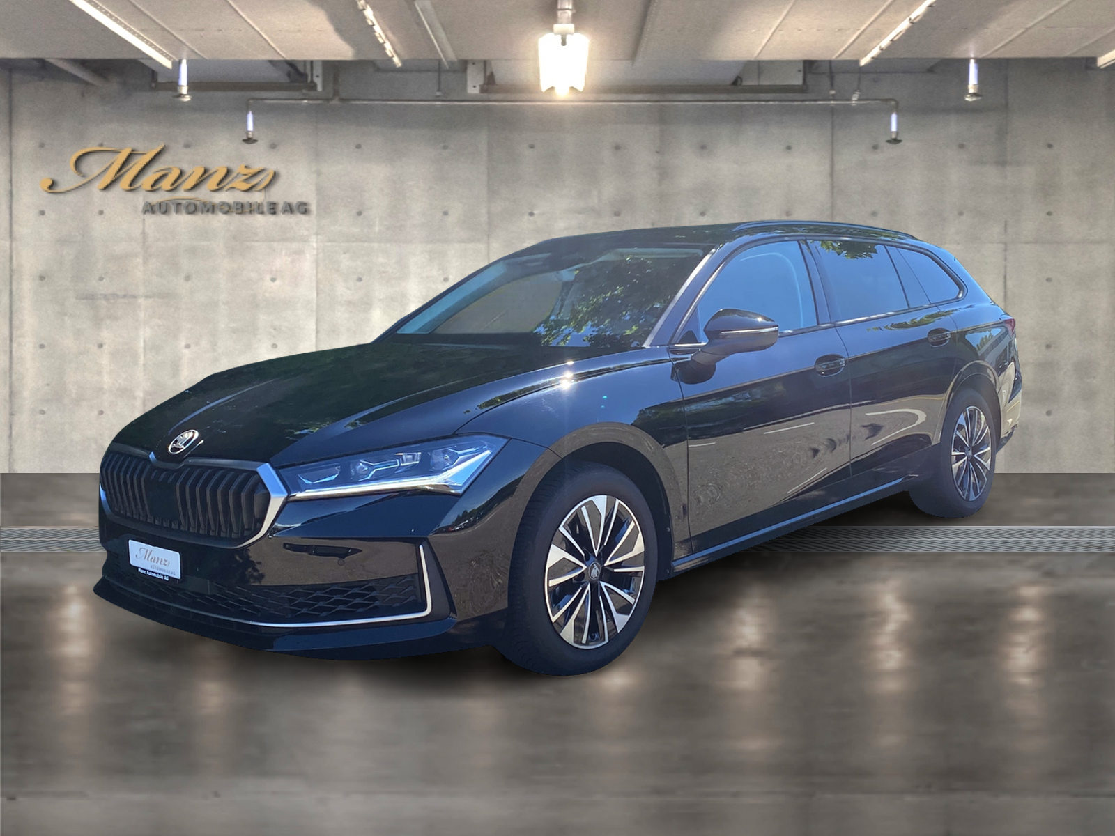 SKODA Superb Combi 2.0 TSI 266PS Selection 4x4 DSG **Top-Ausstattung**