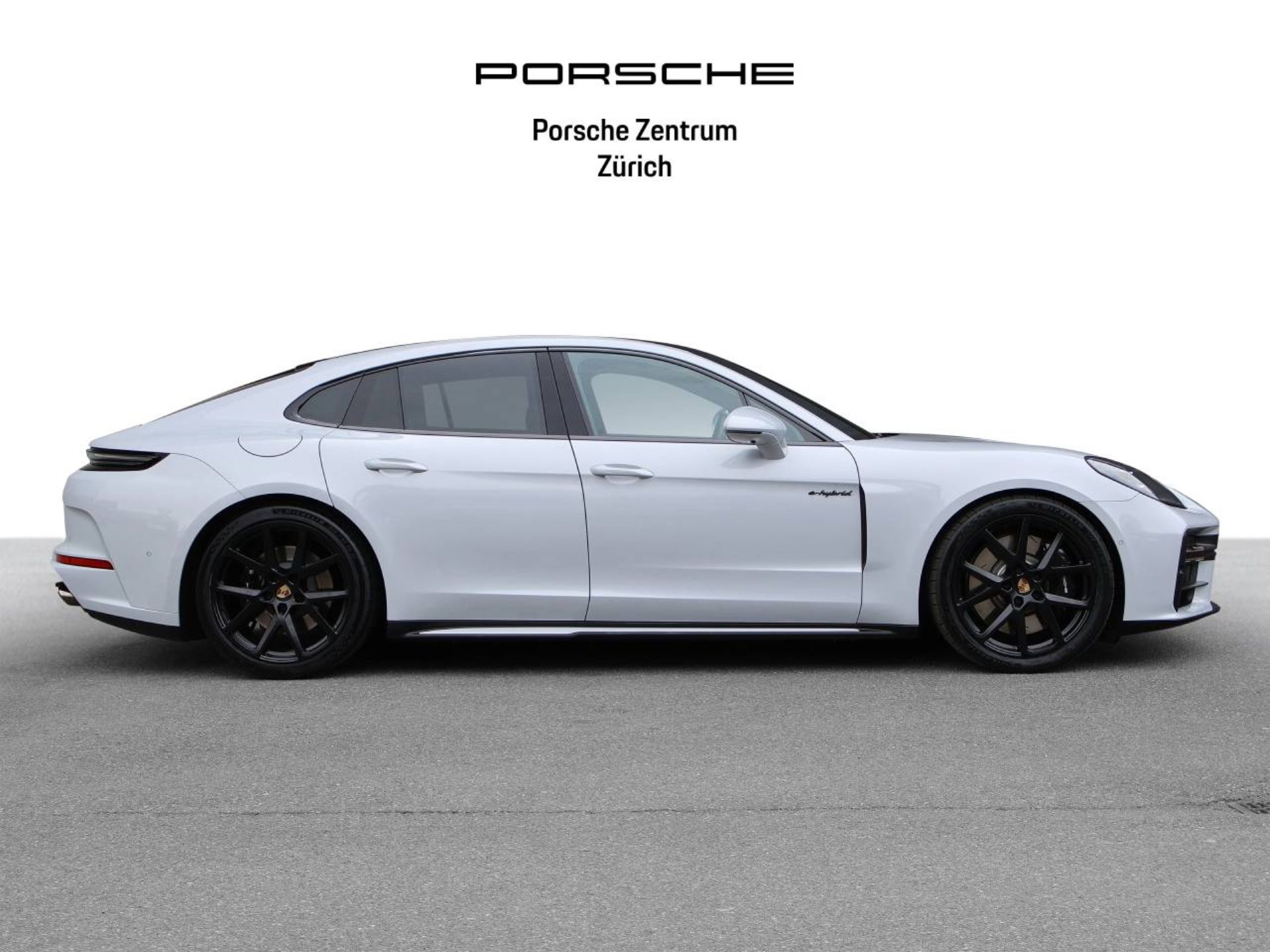 PORSCHE Panamera 4S E-Hybrid-image-6