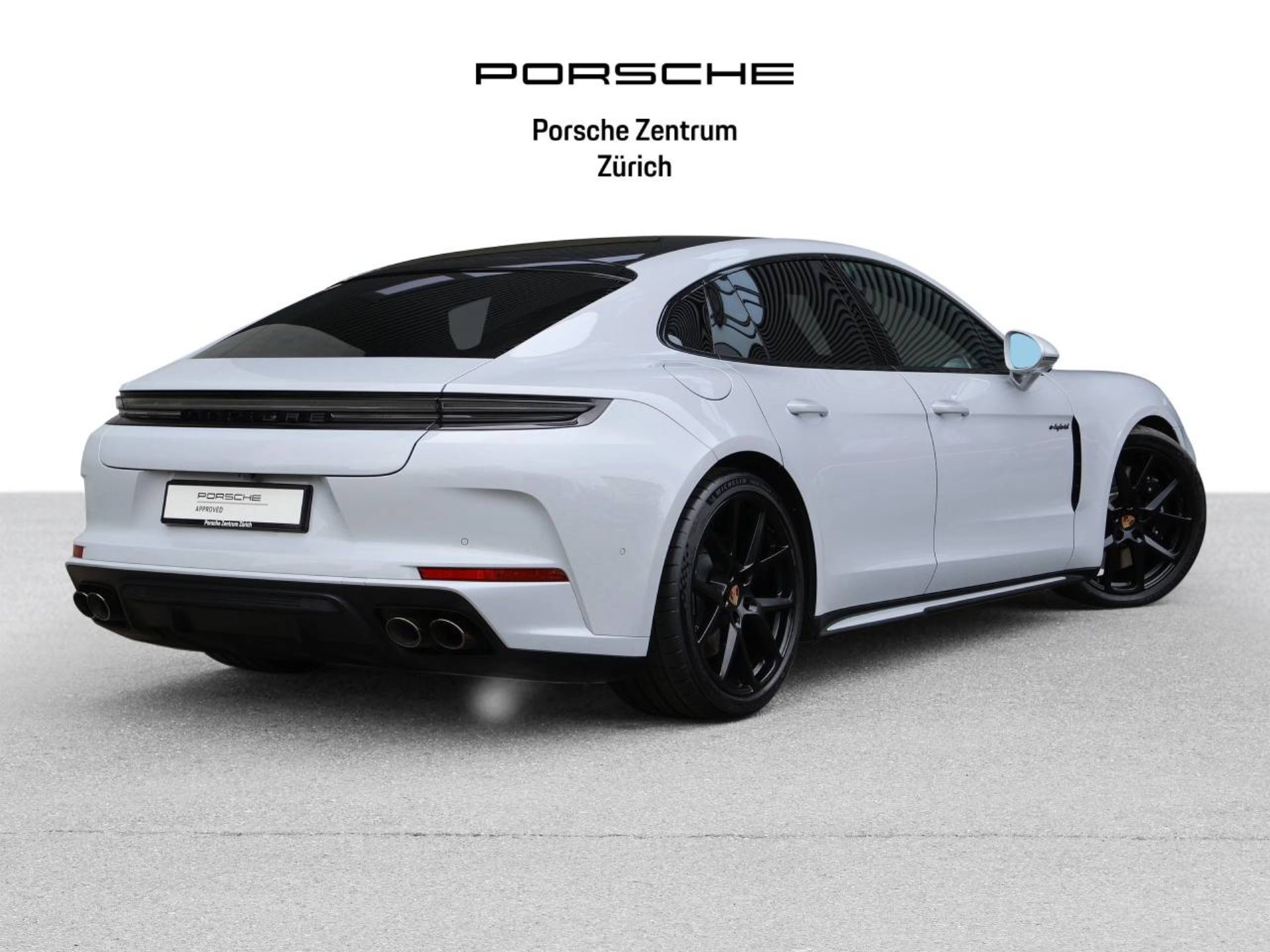 PORSCHE Panamera 4S E-Hybrid-image-5
