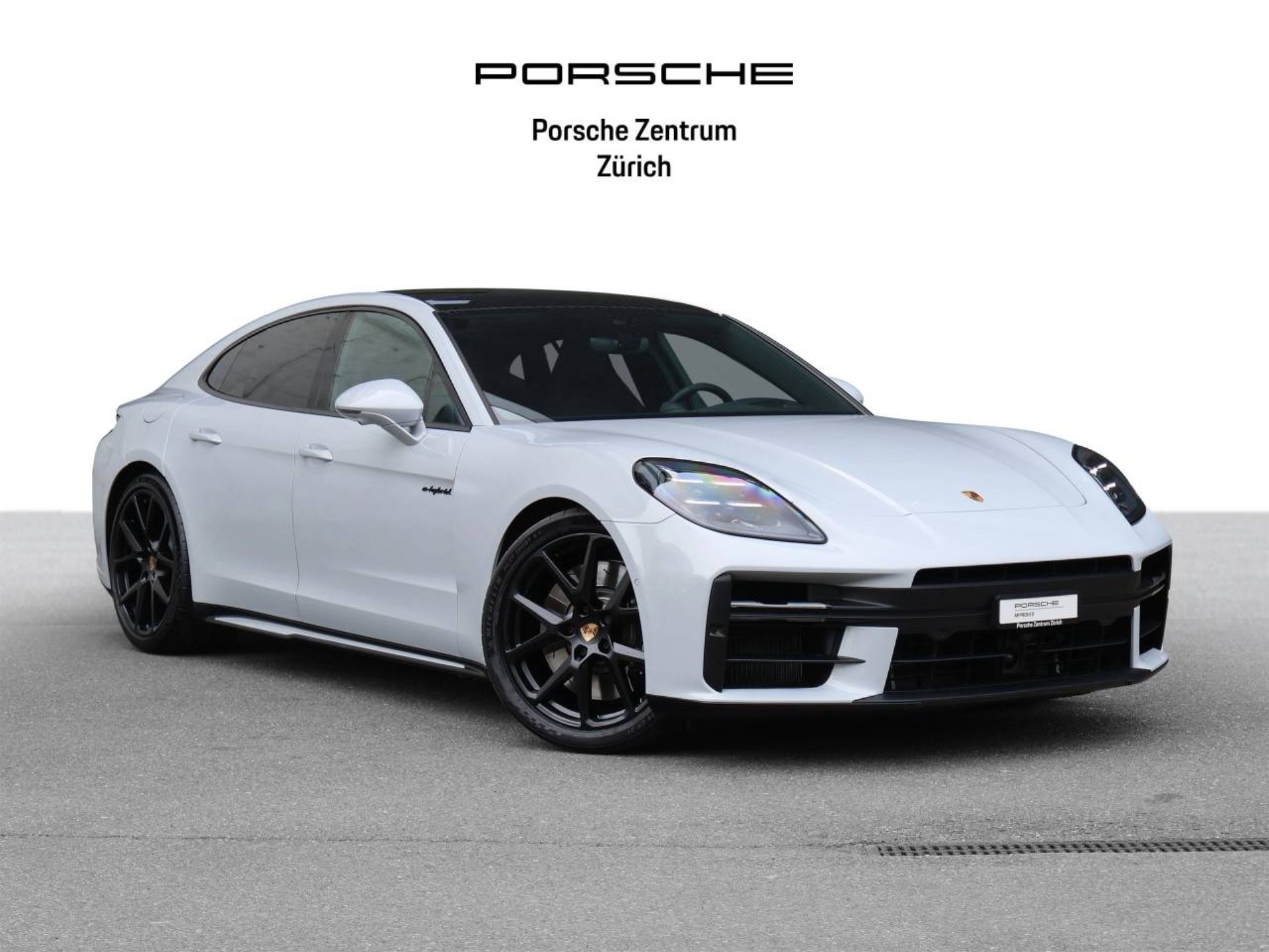 PORSCHE Panamera 4S E-Hybrid-image-7