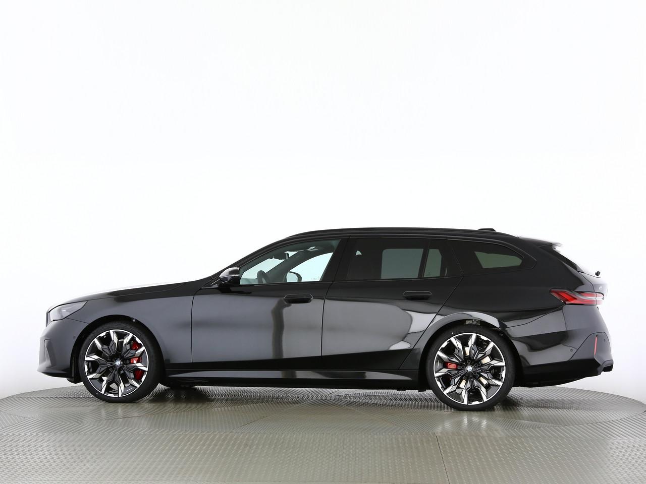BMW i5 xDrive40 Touring-image-6