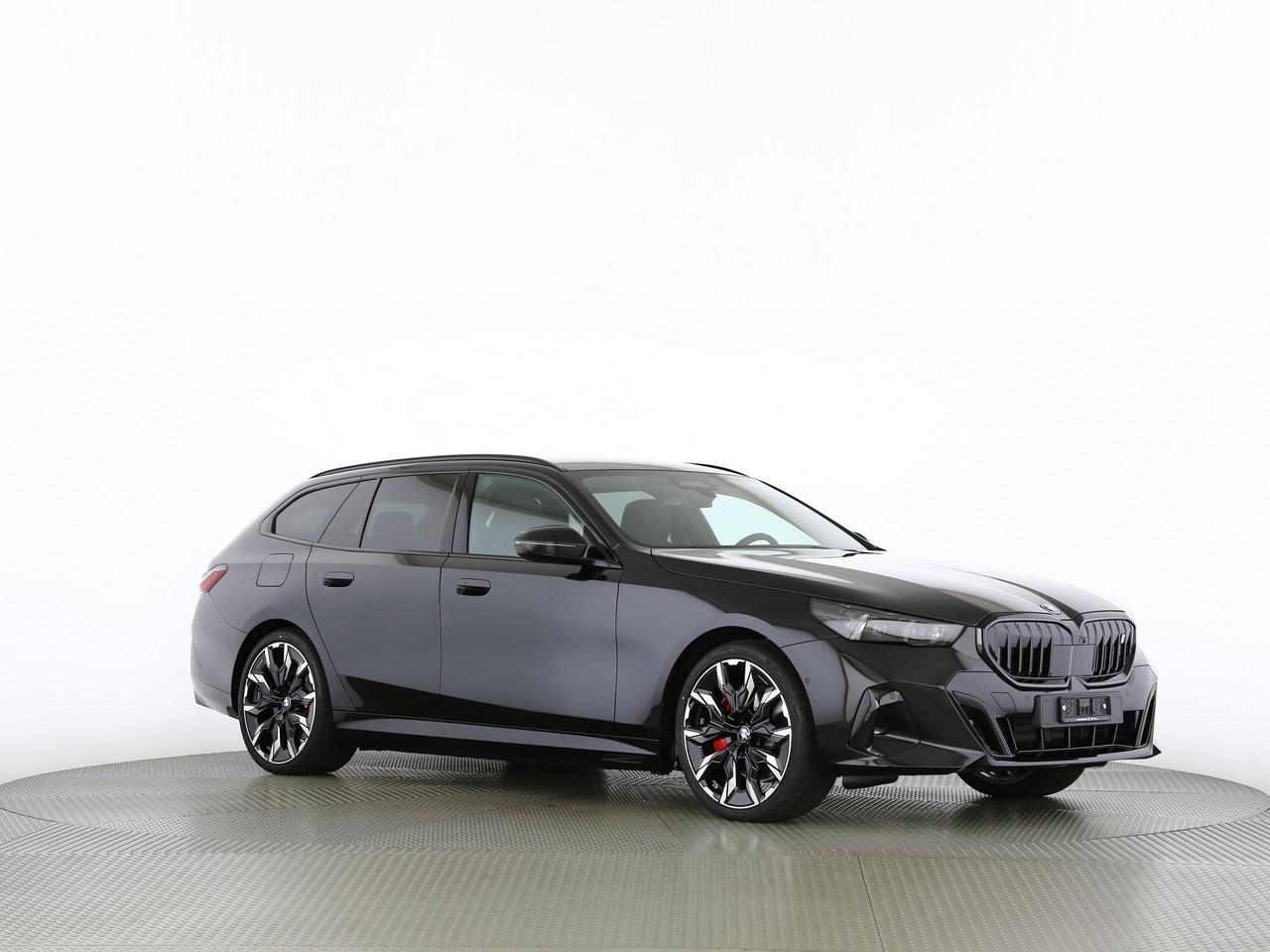 BMW i5 xDrive40 Touring-image-20
