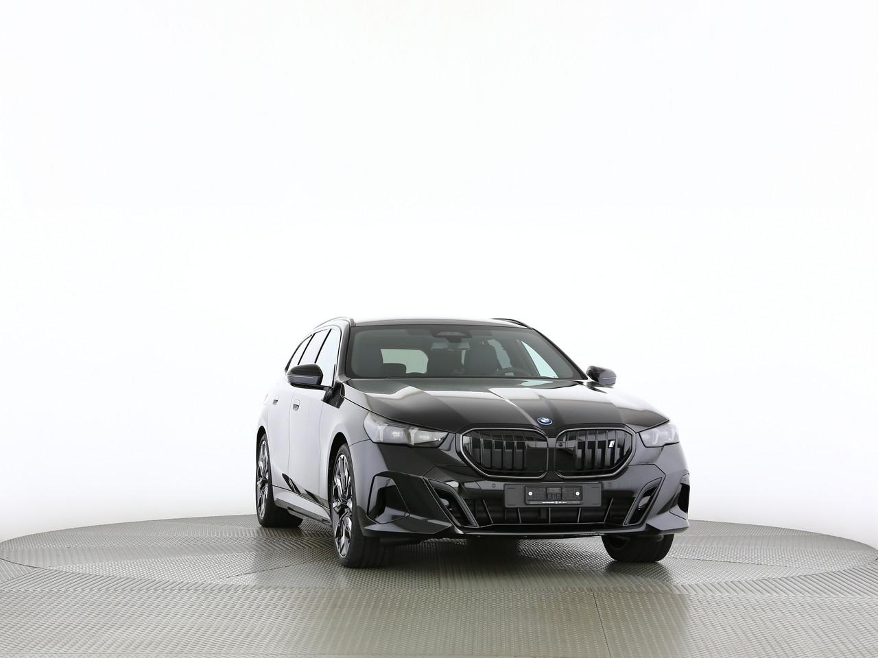 BMW i5 xDrive40 Touring-image-22