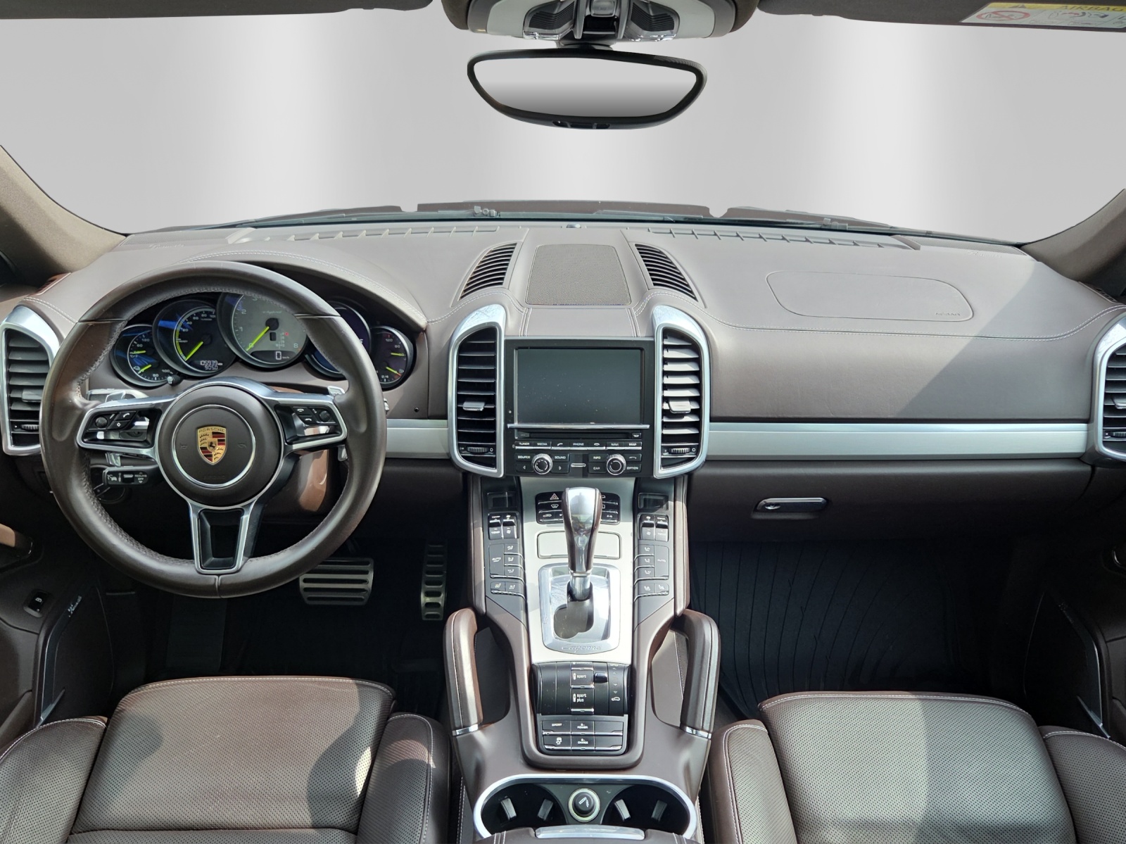 PORSCHE Cayenne S E-Hybrid-image-6