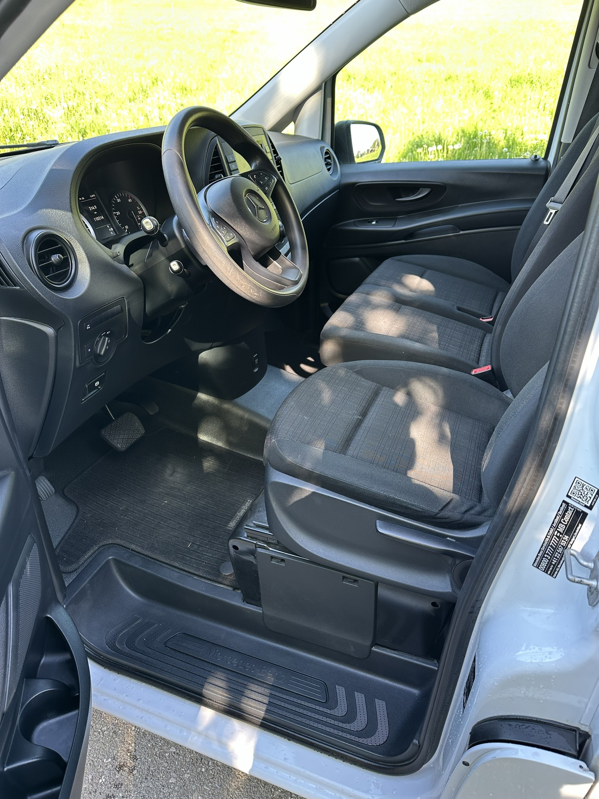 MERCEDES-BENZ 116 BlueTEC LA-image-4