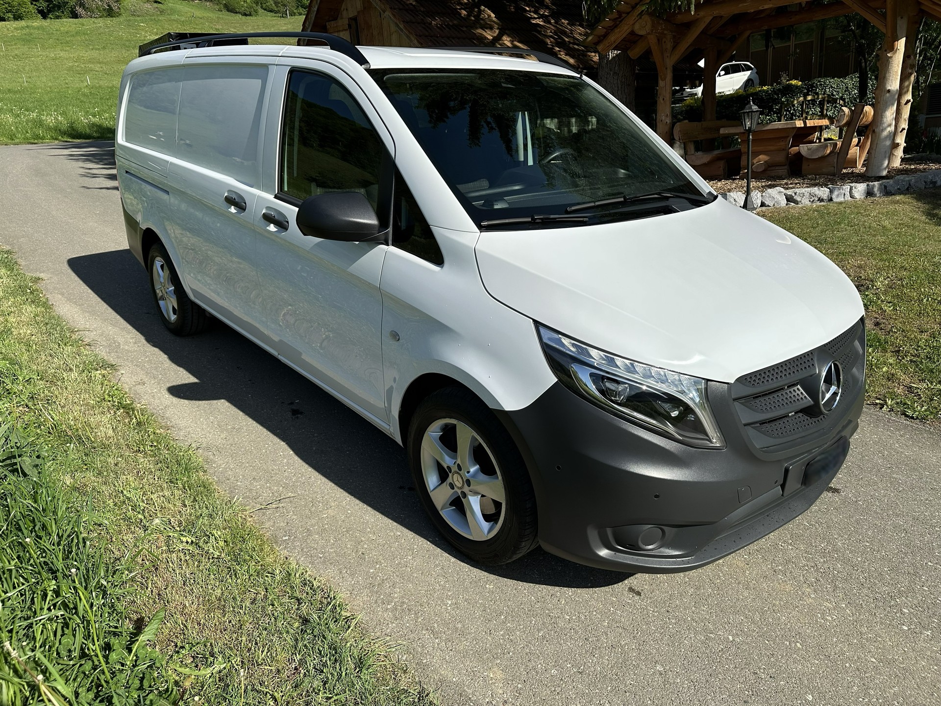 MERCEDES-BENZ 116 BlueTEC LA-image-2