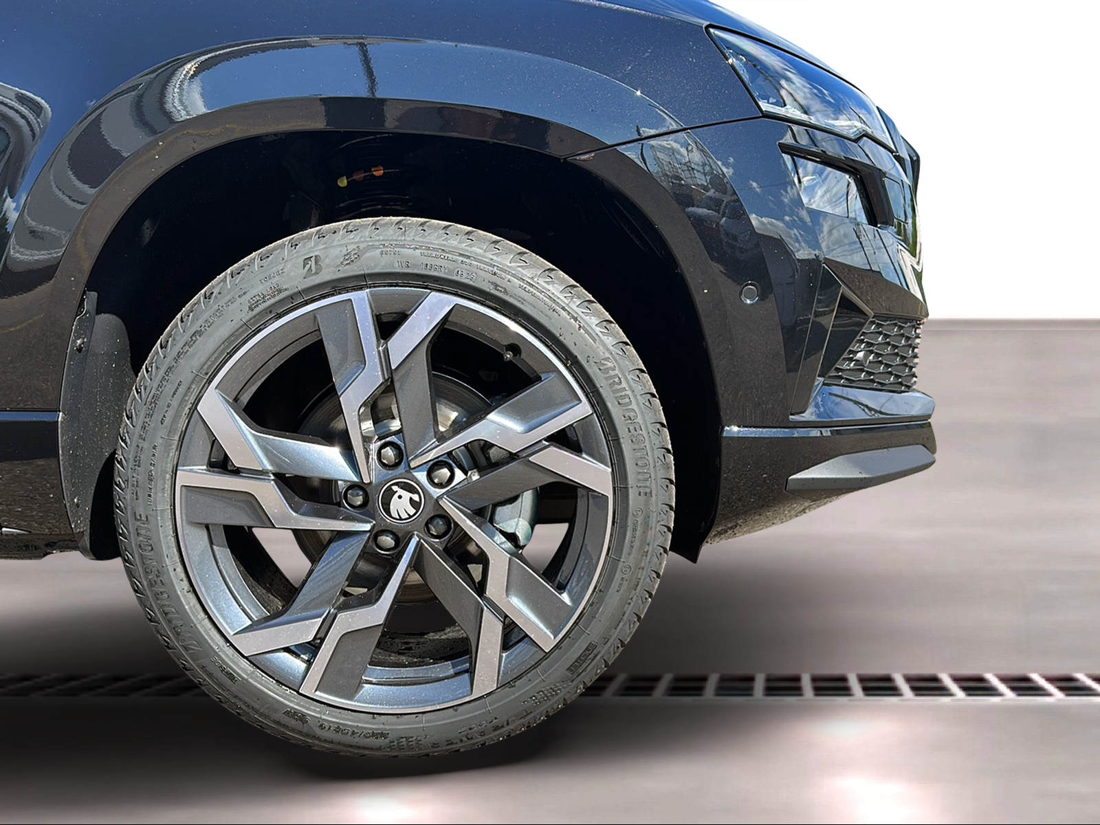 SKODA Karoq 2.0 TSI SportLine 4x4 DSG-image-7