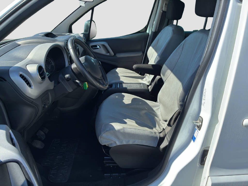 PEUGEOT Partner Tepee 1.6 HDI 112 PS Trendy Clim-image-5