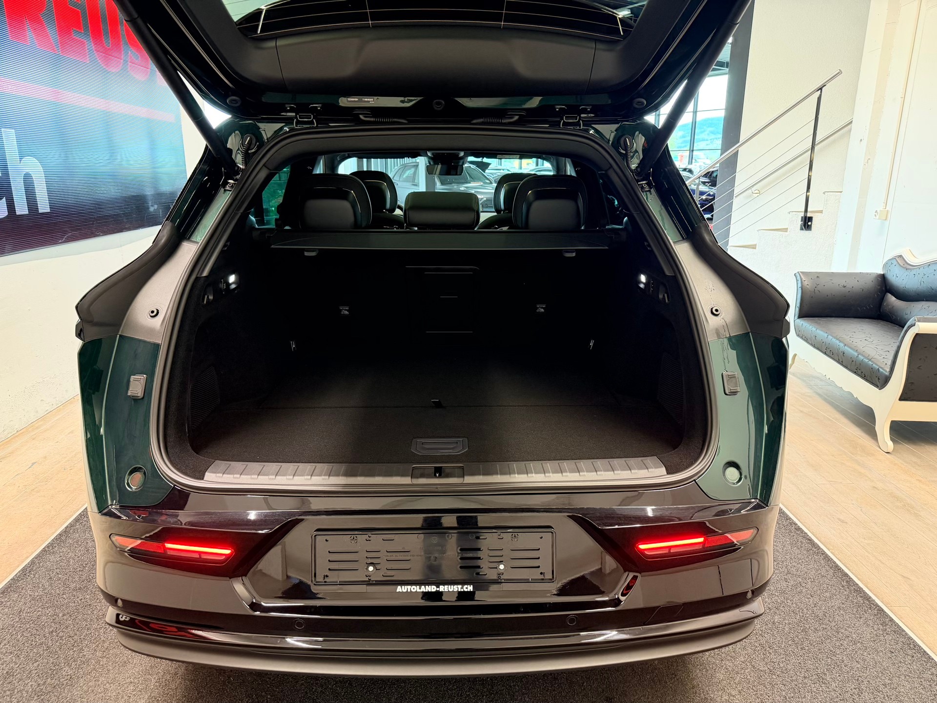 ZEEKR 7X 100kWh Privilege AWD-image-17