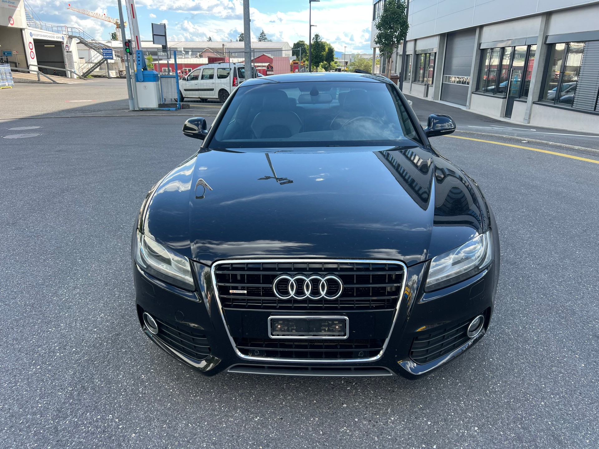 AUDI A5 Coupé 3.2 FSI multitronic-image-1