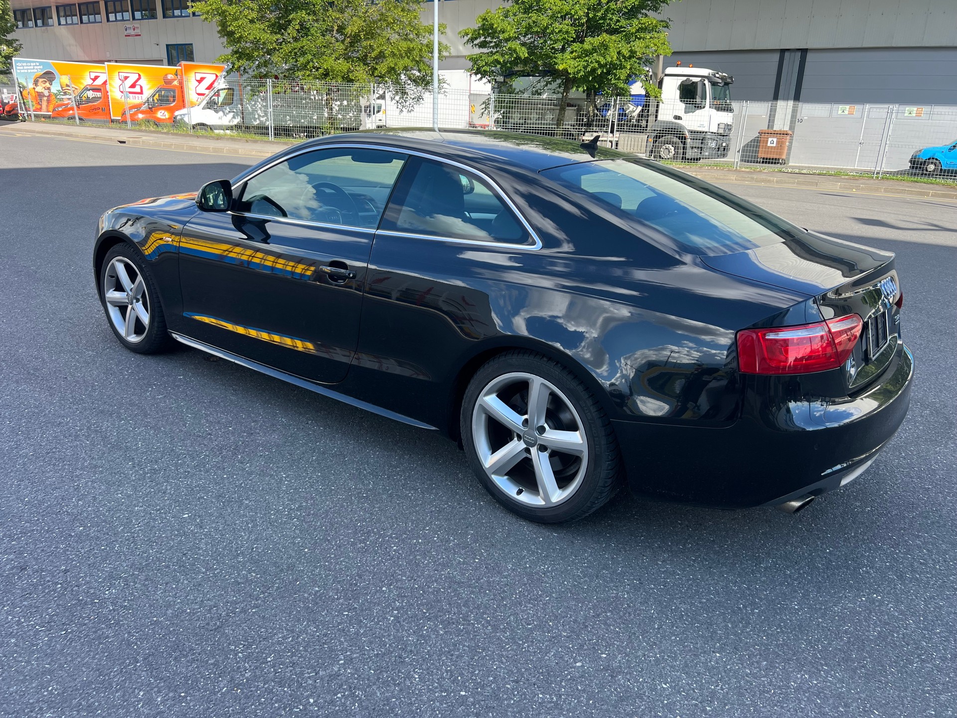 AUDI A5 Coupé 3.2 FSI multitronic-image-3