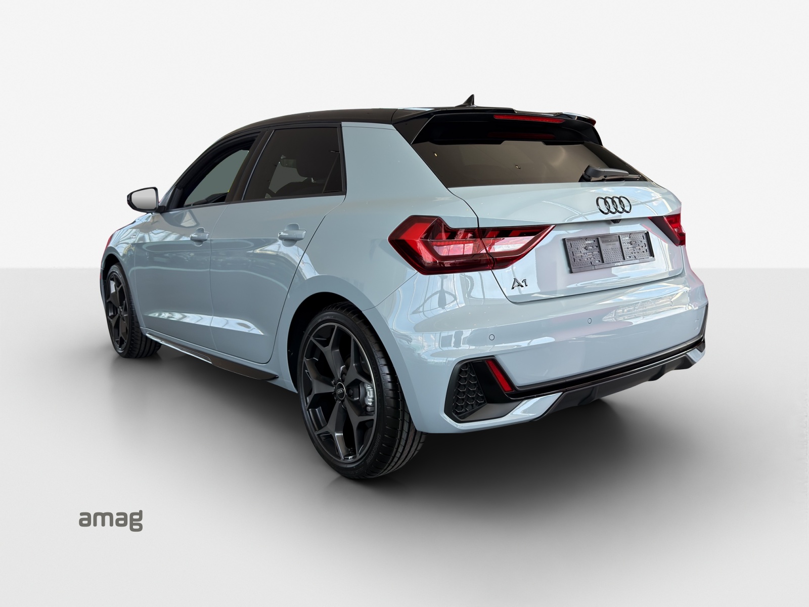 AUDI A1 Sportback 35 TFSI S Line S-tronic-image-2