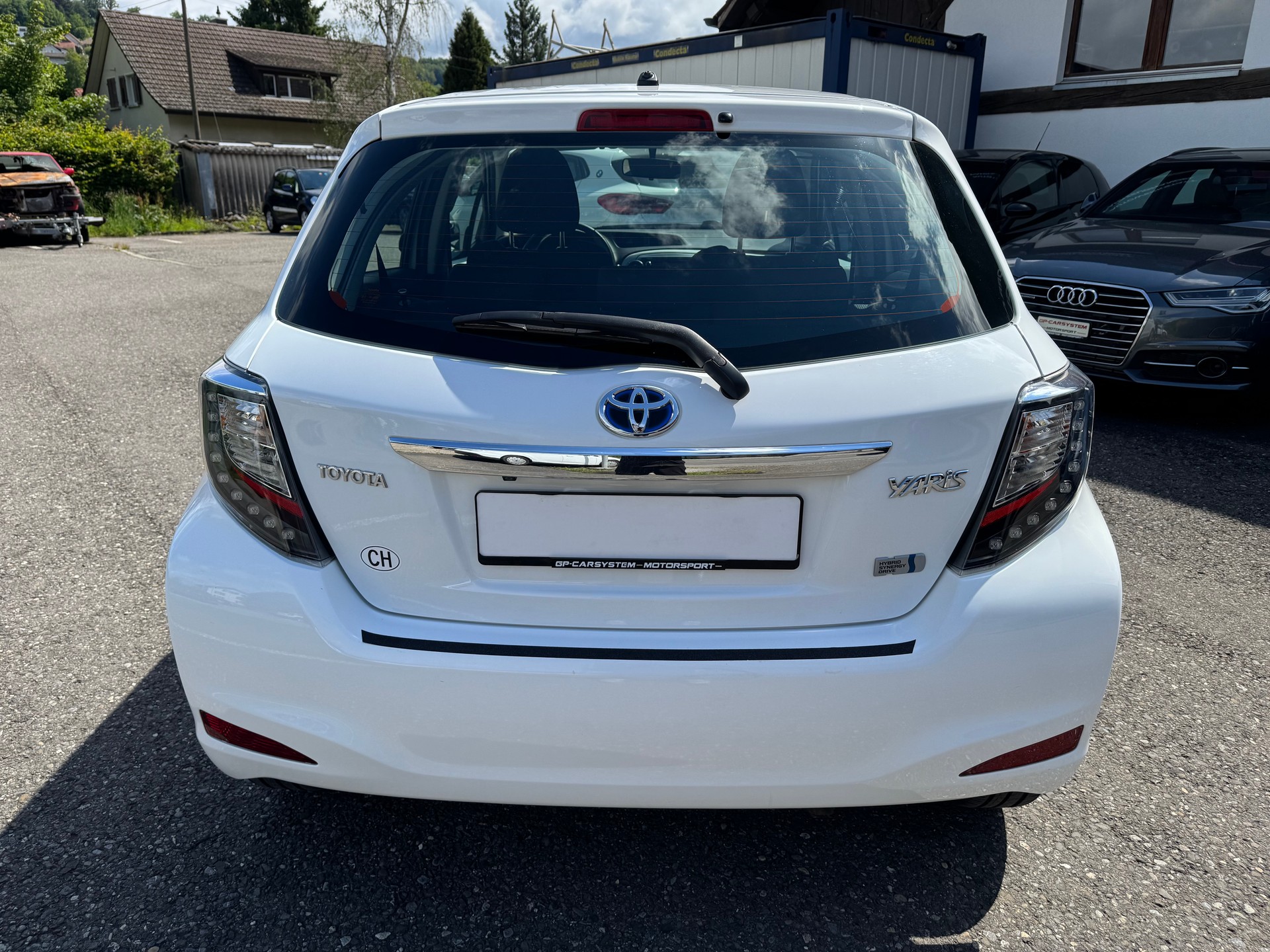 TOYOTA Yaris 1.5 VVT-i Hybrid Sol CVT-image-9